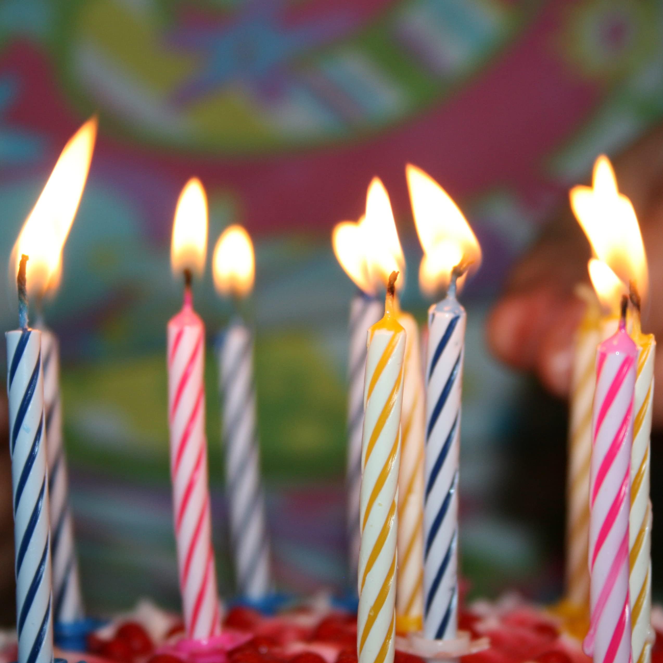 BEST PARTY EVER! Quick Light Birthday Candles 4-Pack (48 Candles)