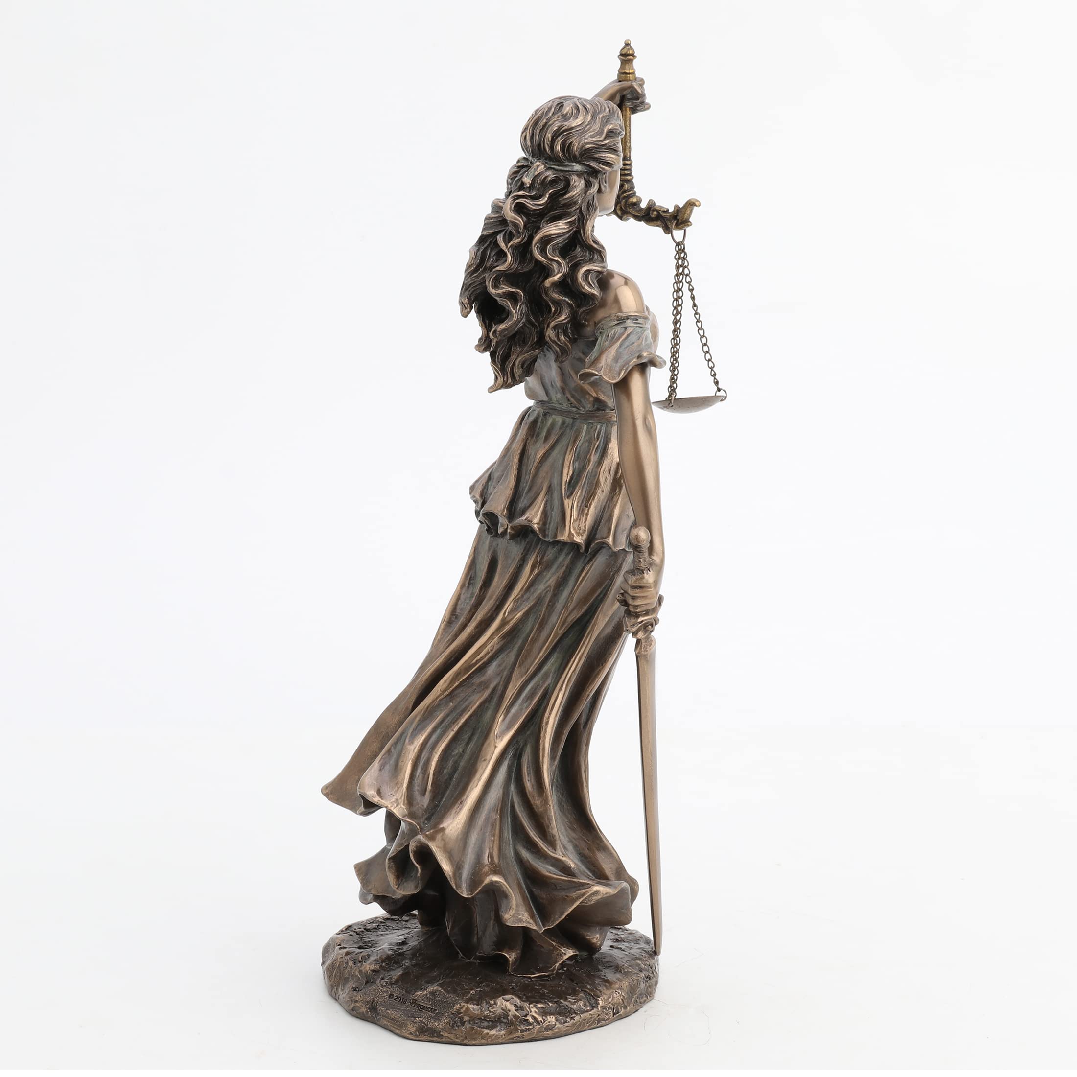 La Statue De La Justice Dame Justice Ou Iustitia Justitia La Déesse La Statue De La Justice Dame Justice Ou Iustitia Justitia La Déesse