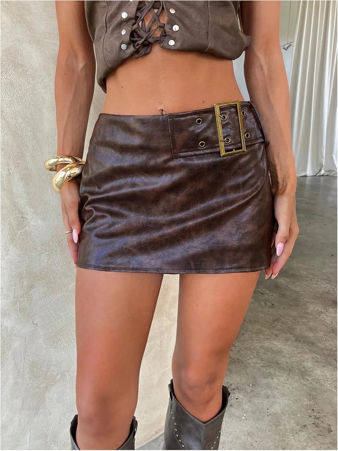 MakeMeChic Women's PU Leather Bodycon Mini Skirt Low Waisted Cowgirl Retro Vintage Short Skirts
