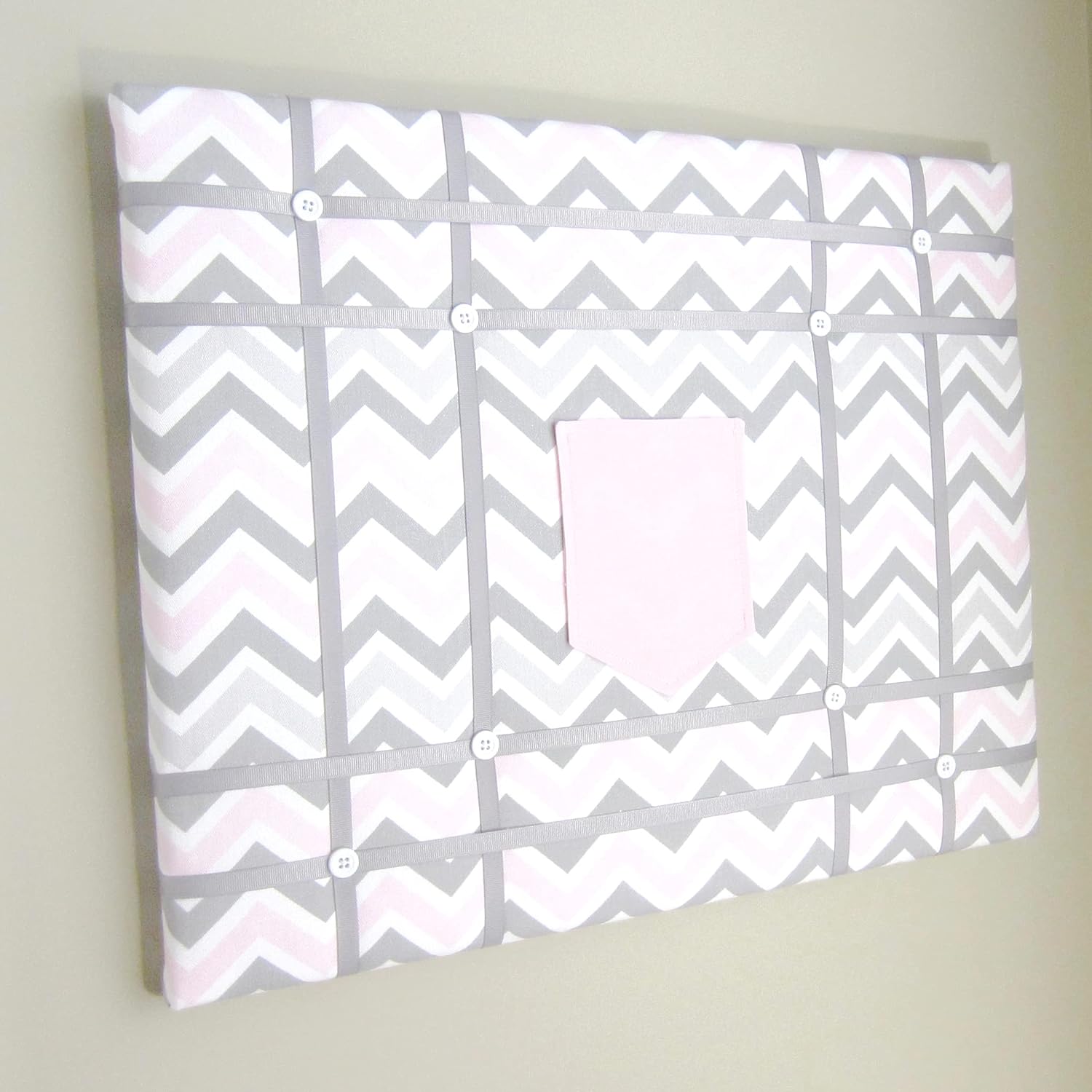 Pink & Grey zig zag with Pocket 16x20 Memory Board, Bow Board
