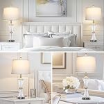 Rinweey Lampe de table en verre cristal 2 avec USB Ports C+A & AC Outlet, Lampes blanches claires, Lampe de chambre moderne, Lampe en argent pour les stands de nuit Chambre à coucher salon,Lampe de stand-nuit LED Ampoules comprises
