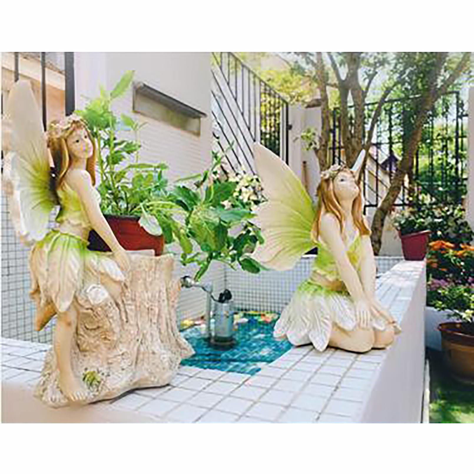 Statua Fata Da Giardino Con Gonna A Volant E Agrifoglio: Decorazione Esterna In Resina, 37cm