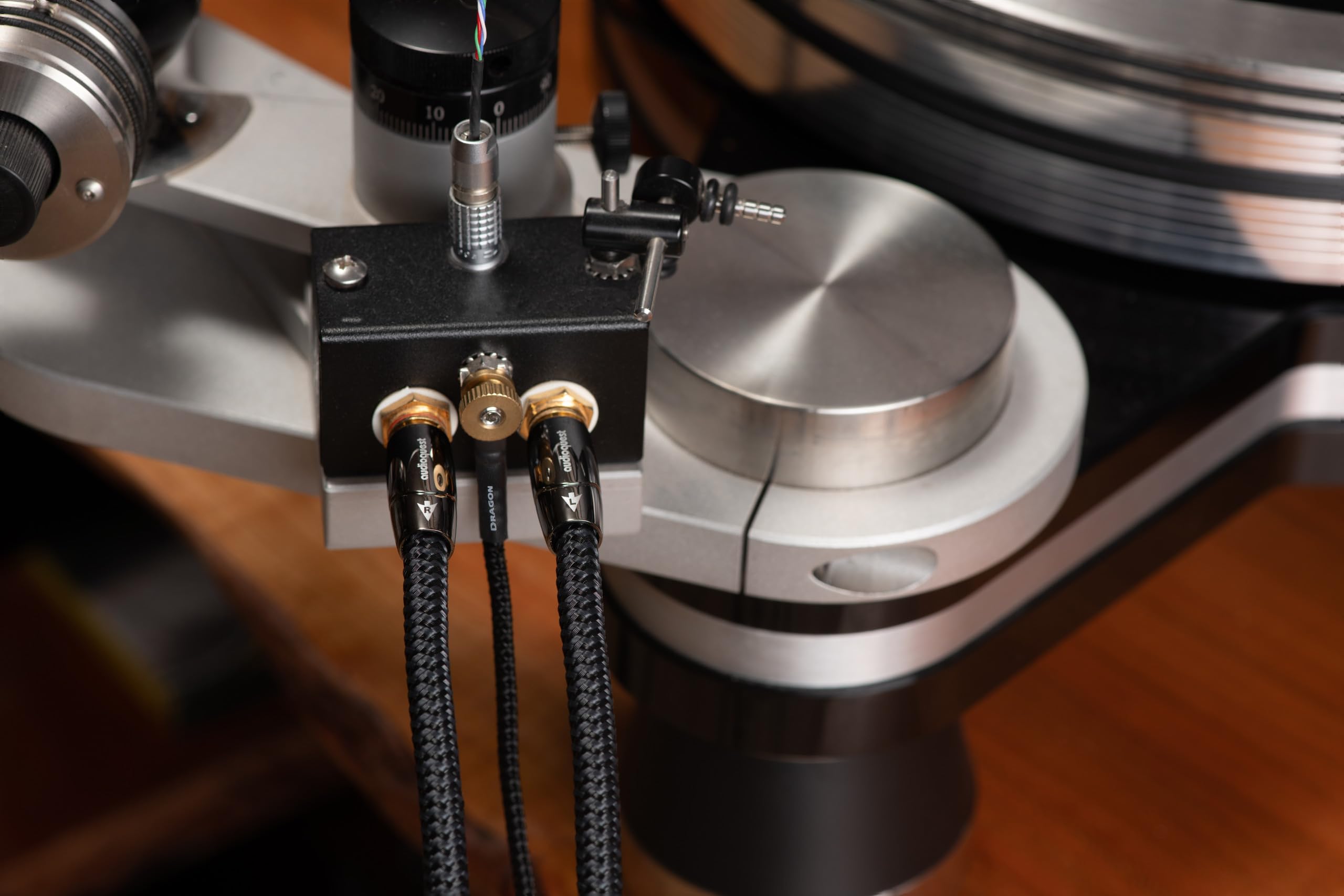 AudioQuest 0.5m Yukon RCA Audio Cable 0.5m Black - Audio Cables