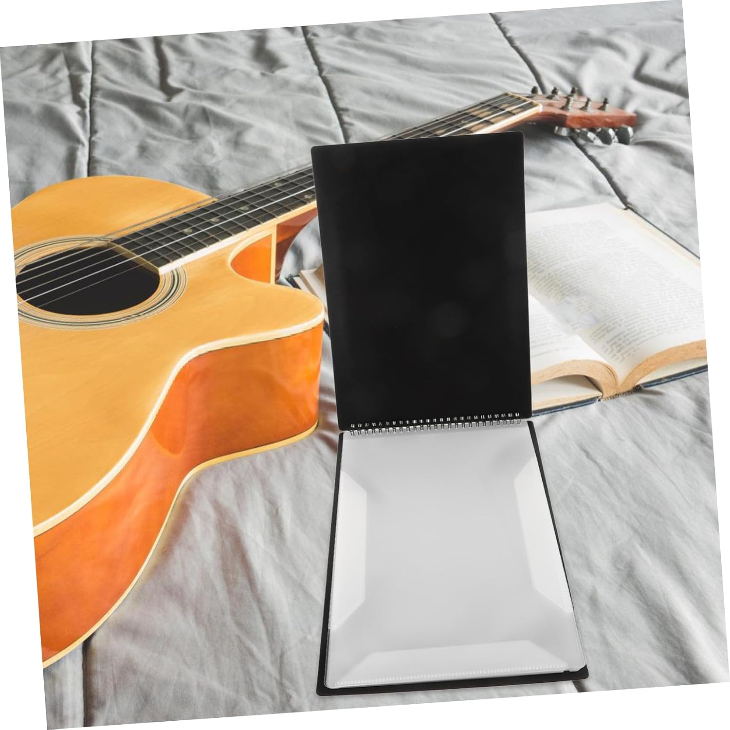 Totority Music Sheet Holder for Marching Band Lightweight Flip Folder for Trumpet and Clarinet Durable Material Clasp Horizontal Design for Easy Access and Updates