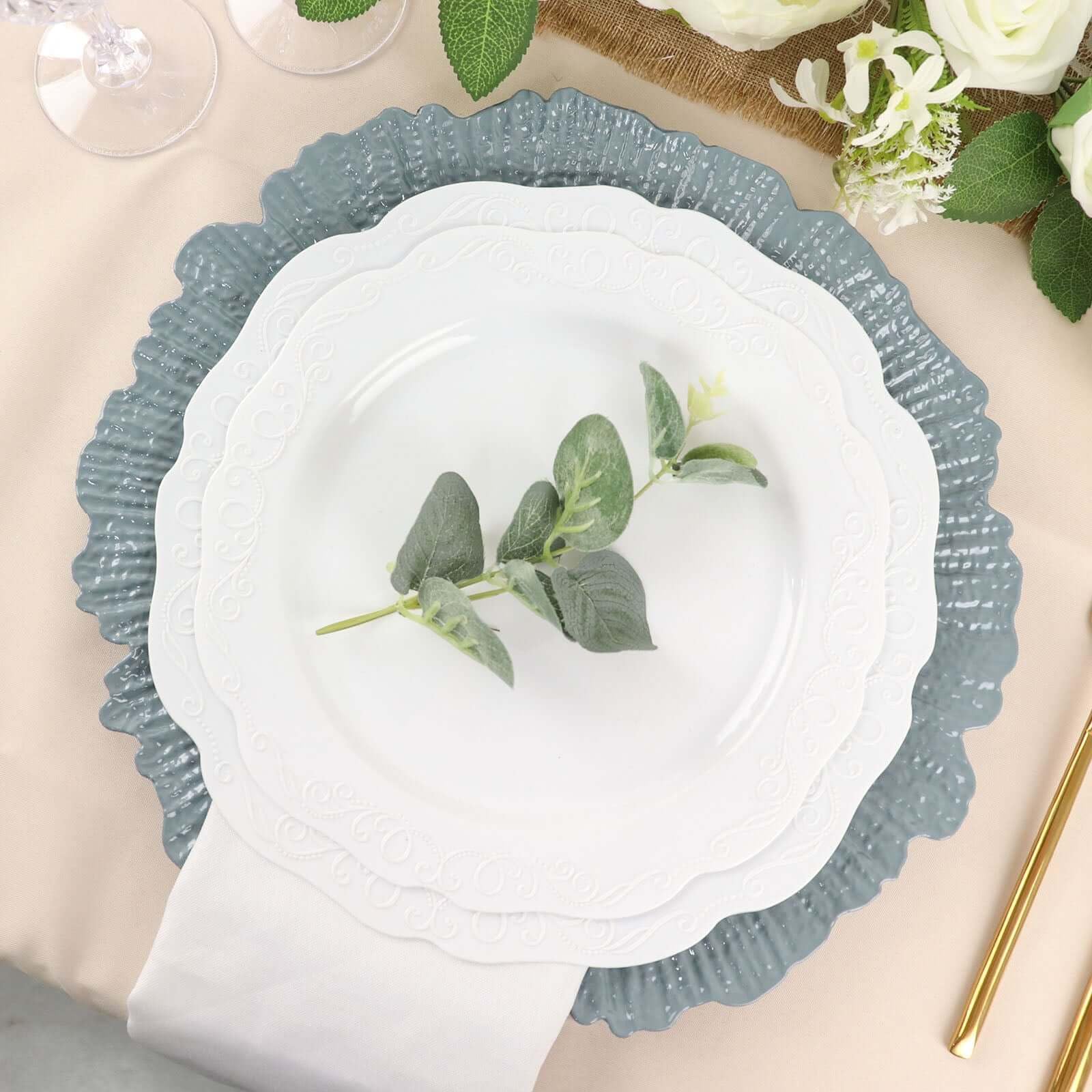 In Bulk 6-Pack Acrylic Round Charger Plates 13 In Transparent