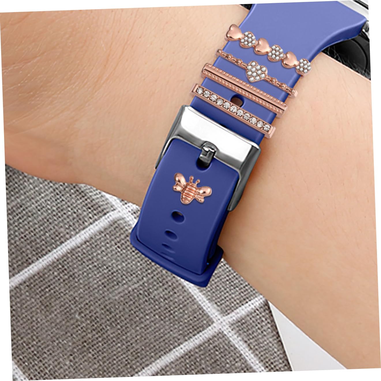 POPETPOP Lot de 10 Breloques Décoratives Rose Gold pour Bracelet de Montre Connectée, Accessoires Anneaux pour Bracelets Compatibles Silicone, Clous Décoratifs Strass, Présent Personnalisé