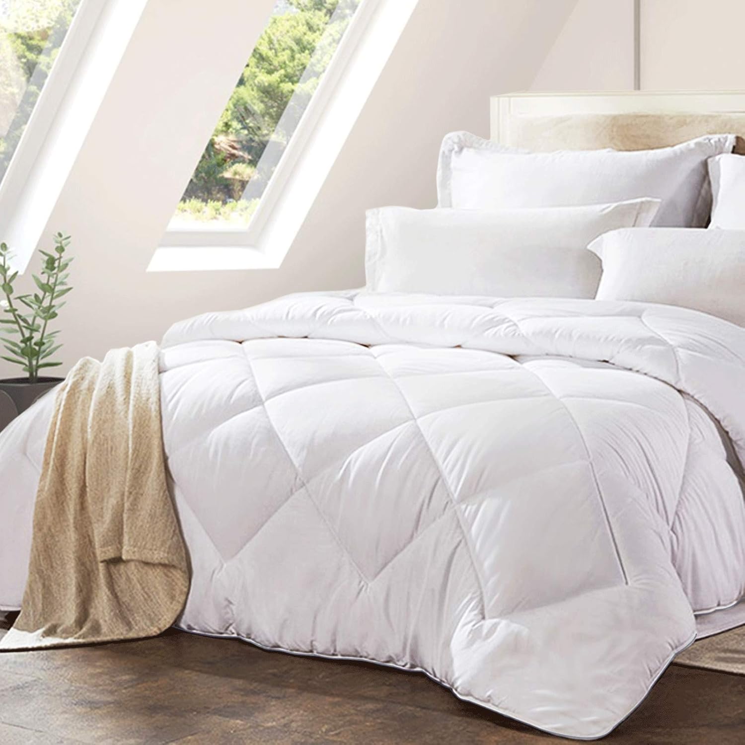 Mixbeauty Comforter King Duvets Insert, All Season White Microfiberfill Alternative Comforter