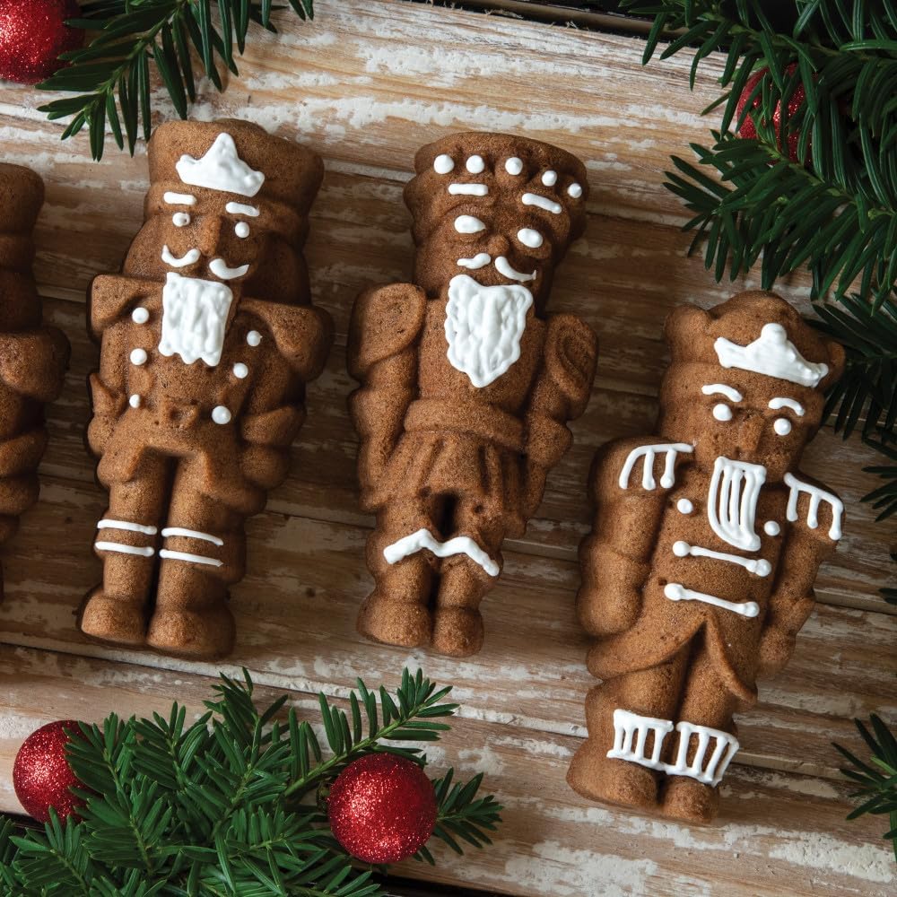 Nordic Ware Nutcracker Sweets Cakelet Pan, Silver, 6 Cup Capacity - Image 7