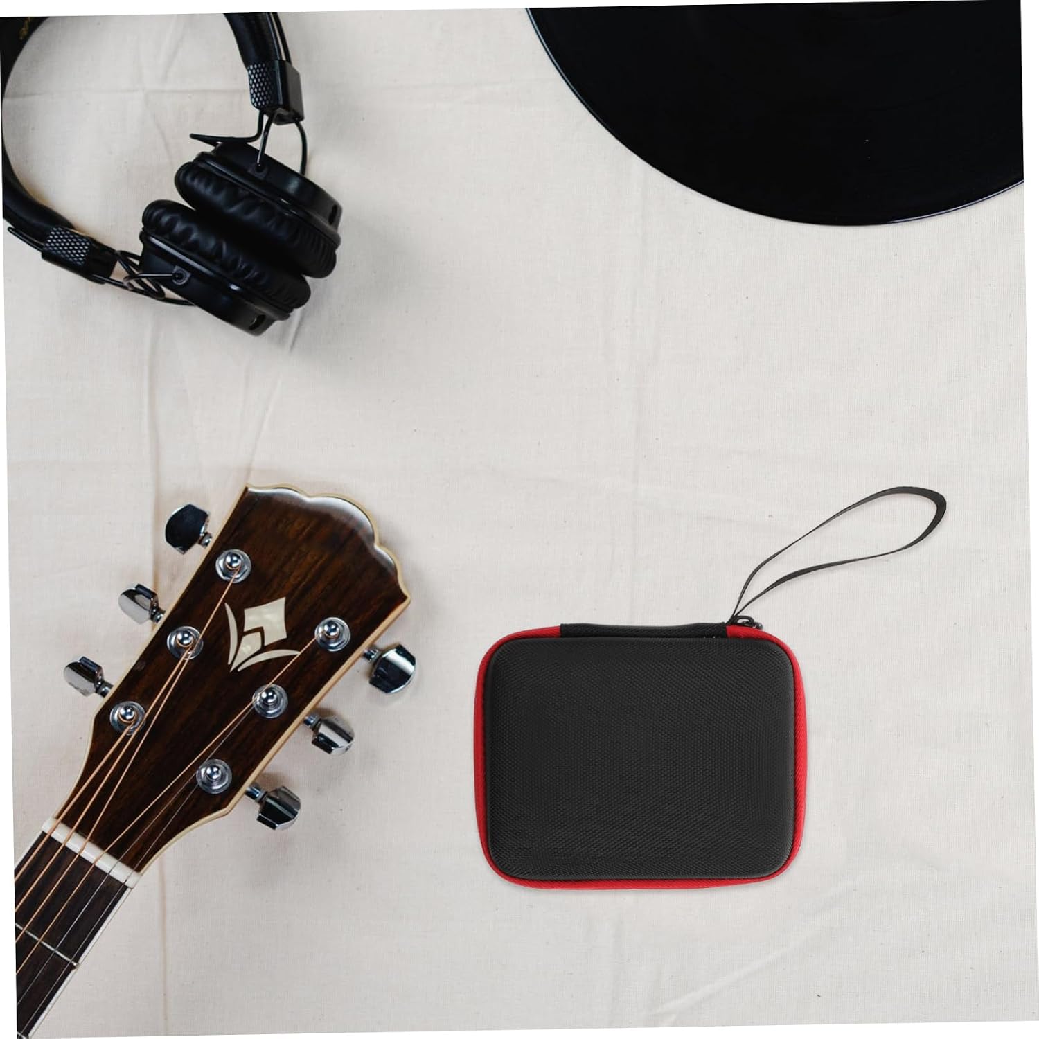 ERINGOGO Guitar Pick Storage Holder Guitar Pick Bag Music Instrument Accessory Plectrums Storage for Ukuleles Organized and Safe Nylon Black Half Mesh image 2