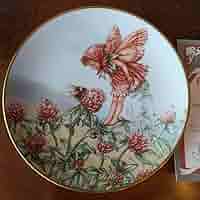 Amazon.co.jp: フラワーフェアリーズ 赤ツメクサの妖精 飾り皿