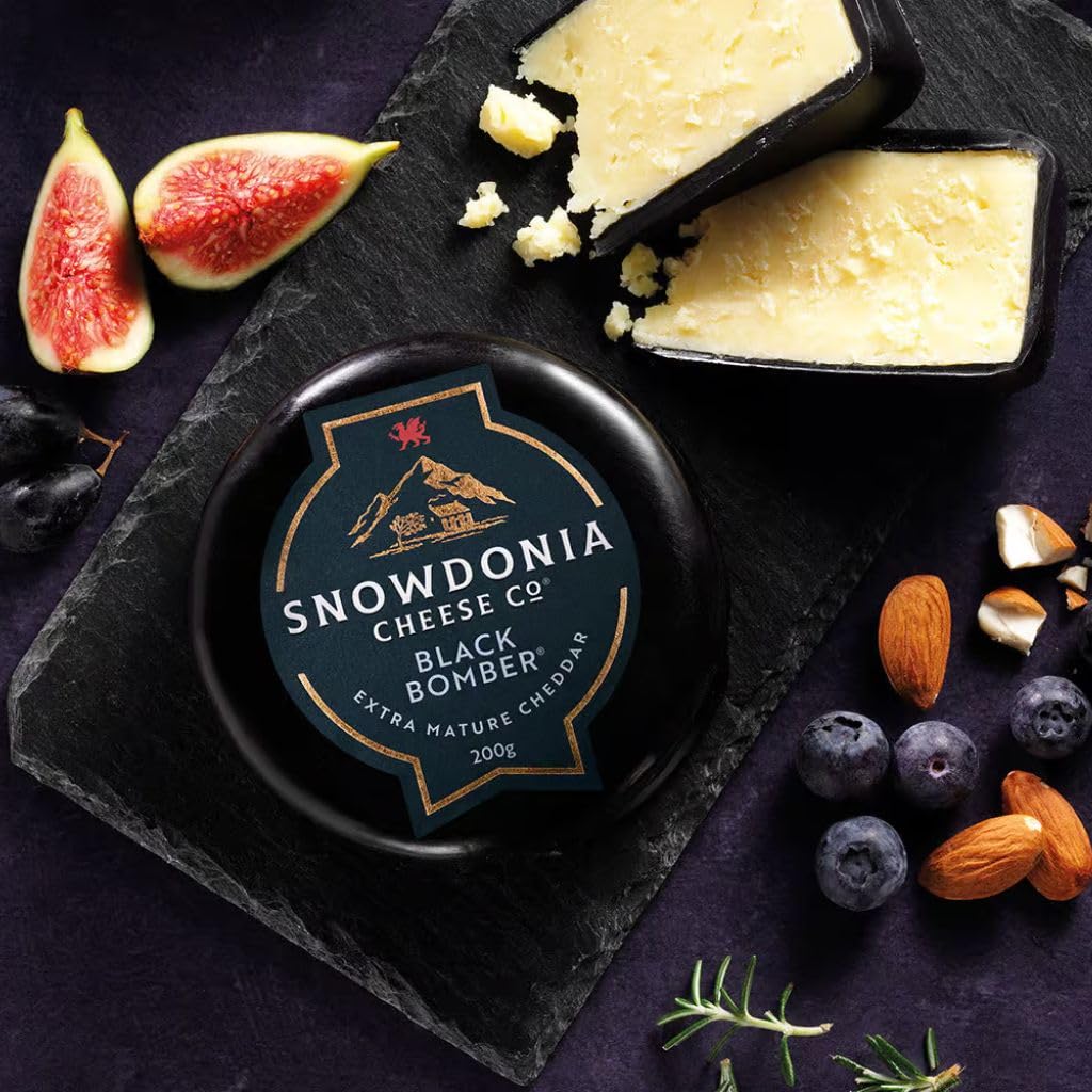 3 x Cheddar Snowdonia Extra mature Black Bomber 200g