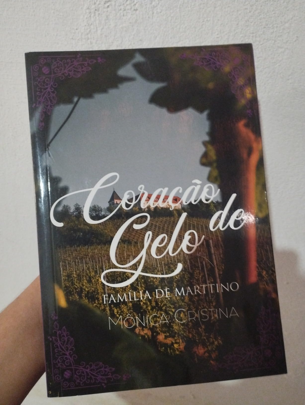 Coração De Gelo (Família De Marttino Livro 3) eBook : Cristina, Mônica ...