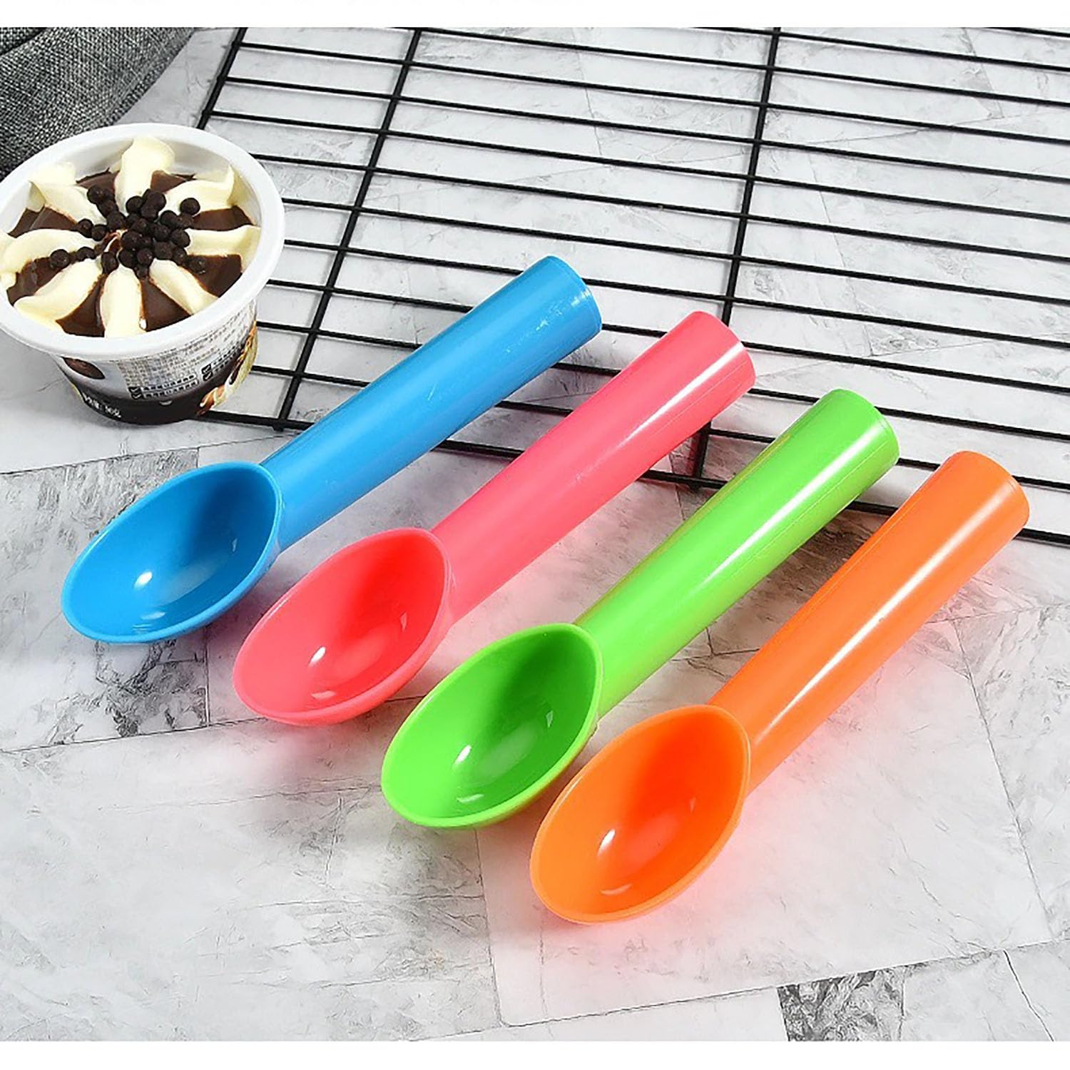 Set 4 Palette Per Gelato In Plastica – Colorate (Arancione, Verde, Blu, Rosa) – 18,2 Cm – Per Frutta E Dolci