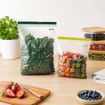 Ikea Plastic bag Istad, package of 30 pieces, consists of: 15 bags 6 l (28.5 x 41 cm) and 15 bags 4.5 l (27 x 34 cm), can be reused because it can be closed again
