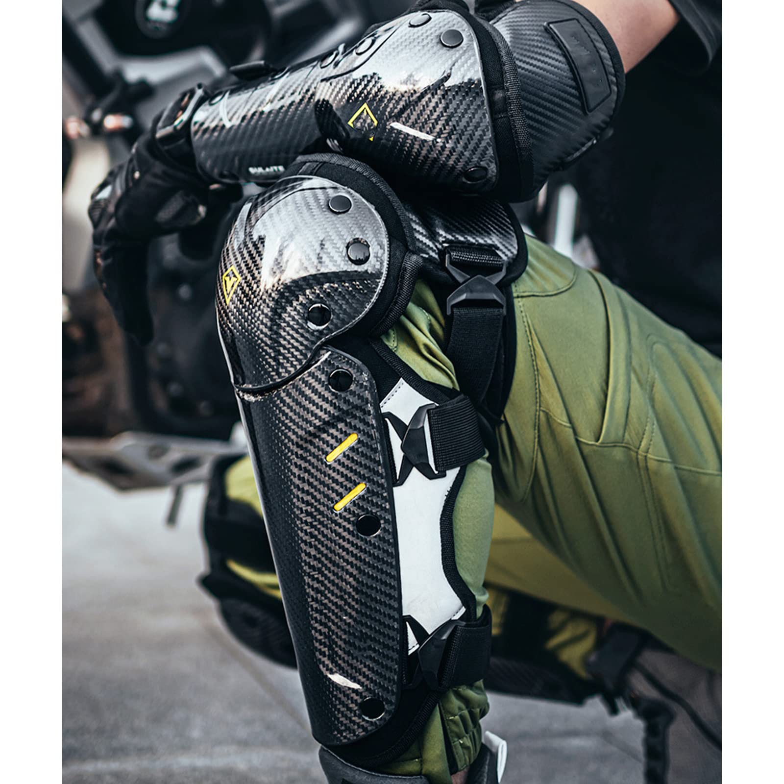 Protège-Genoux et Coudières de Motocross en Fibre de Carbone Protection de Moto Protège-coude D'équitation Ensemble D'équipement de Protection de Course de Moto