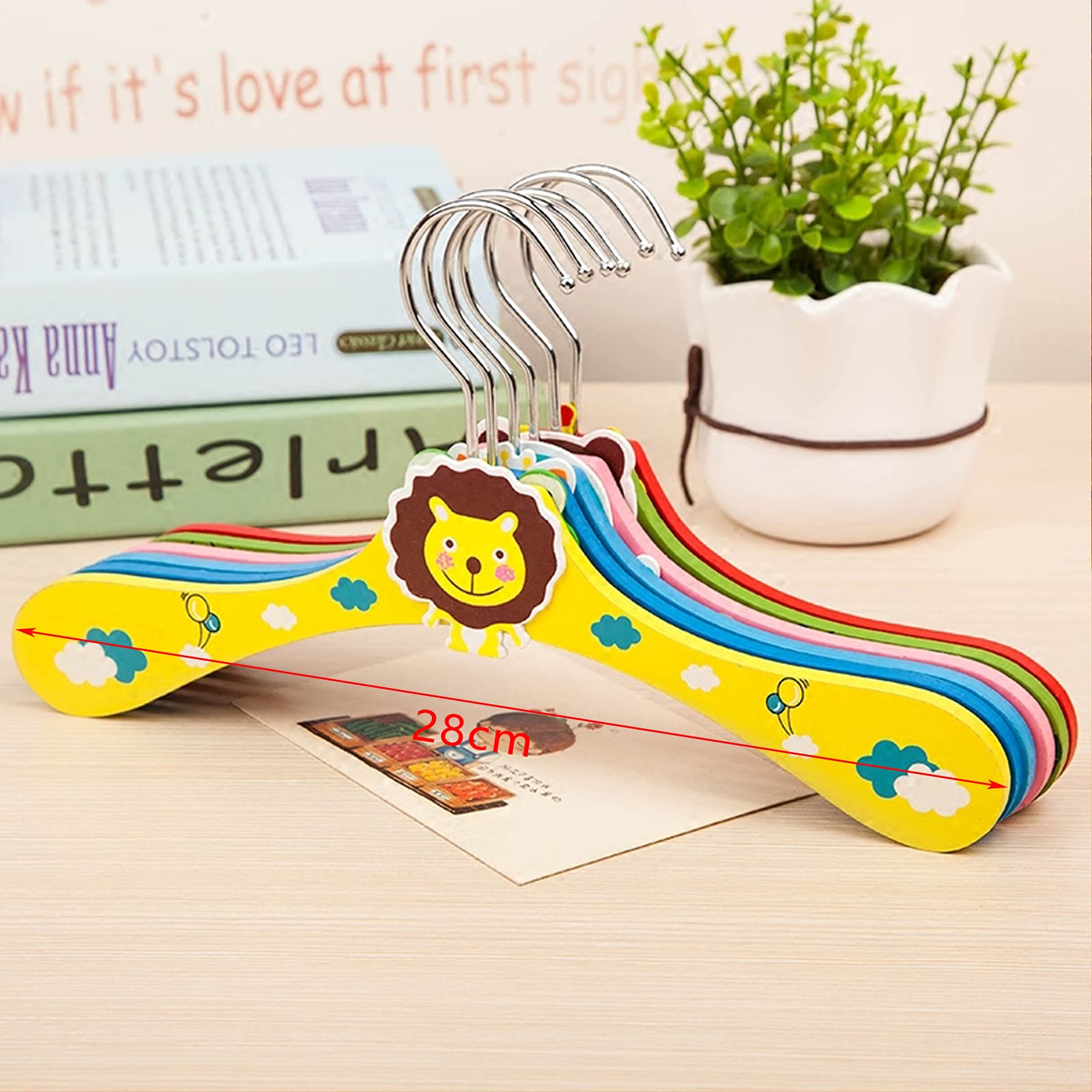 Appendiabiti in legno per bambini multicolore con motivo animale antiscivolo 28x16 cm 6 pezzi