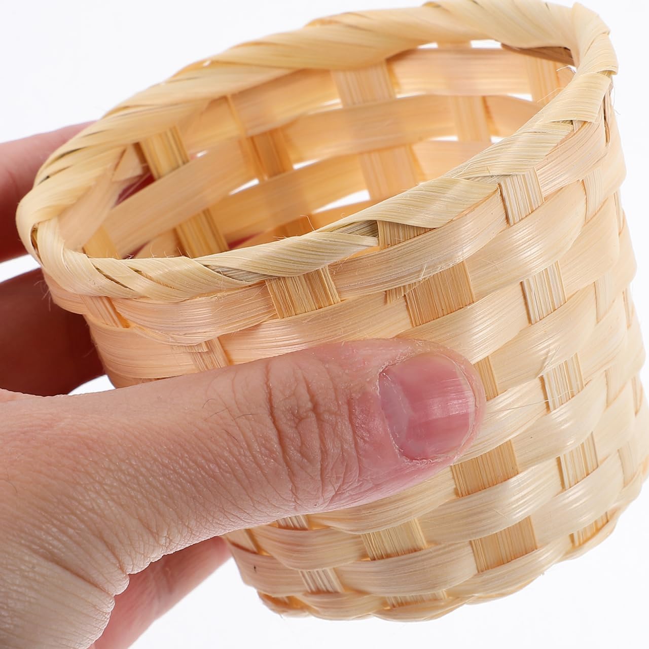 Ipetboom Hand Woven Mini Desktop Storage Basket 2.95X2.95X2.36 Inch Compact Wood Organizer for Office and Home Desk Essentials Sundries
