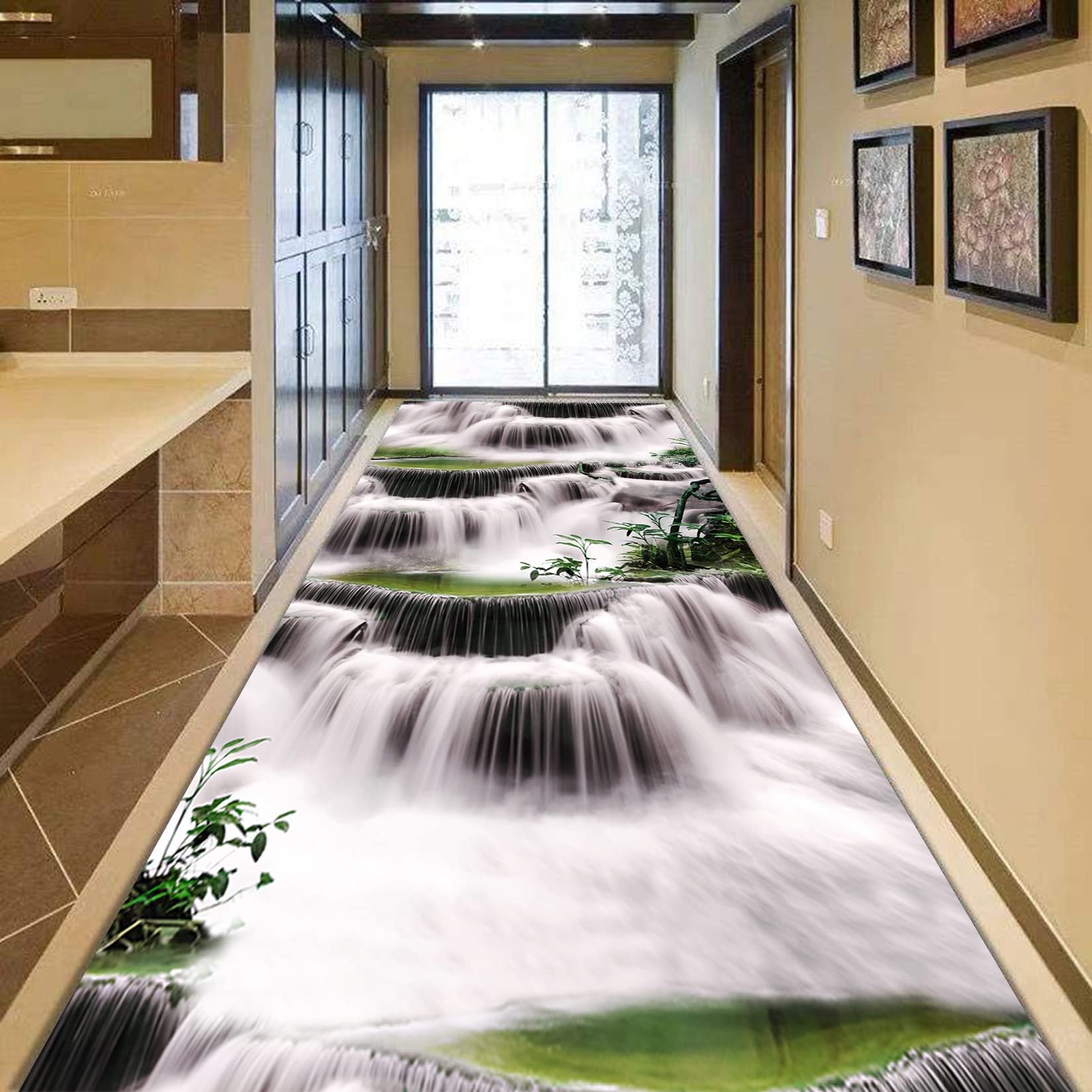 Tapis moderne moelleux dans la cuisine ou le couloir de passage design