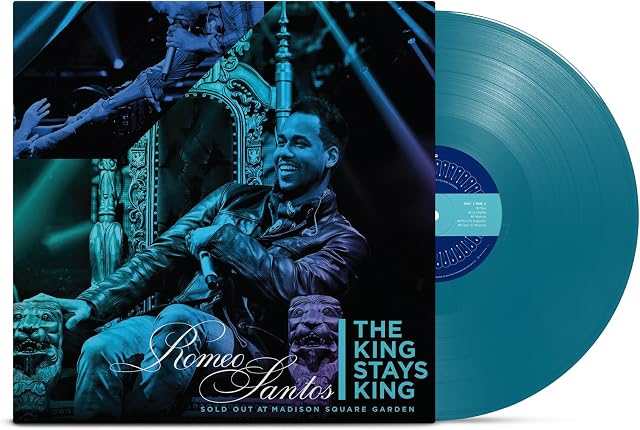 The King Stays King (Sold Out At Madison Square Garden) (Vinil Transparente / Azul) por Romeo Santos, capa do álbum