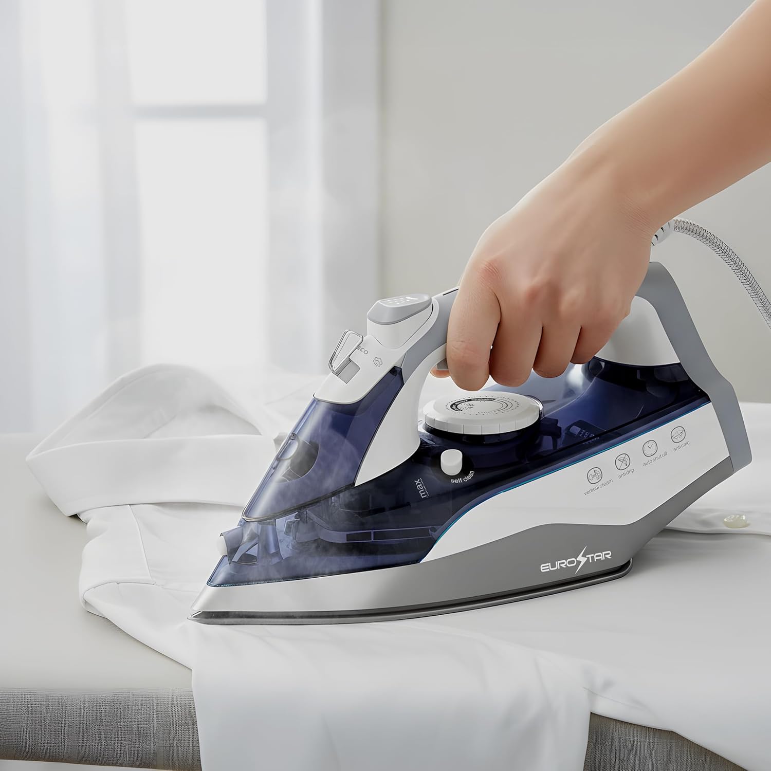 EUROSTAR Full-Size Steam Iron with Ceramic Soleplate (Blue)