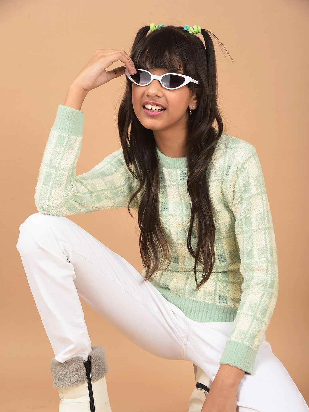 Crimsoune Club Girl's Green Embellished Sweater (13-14Y) 4