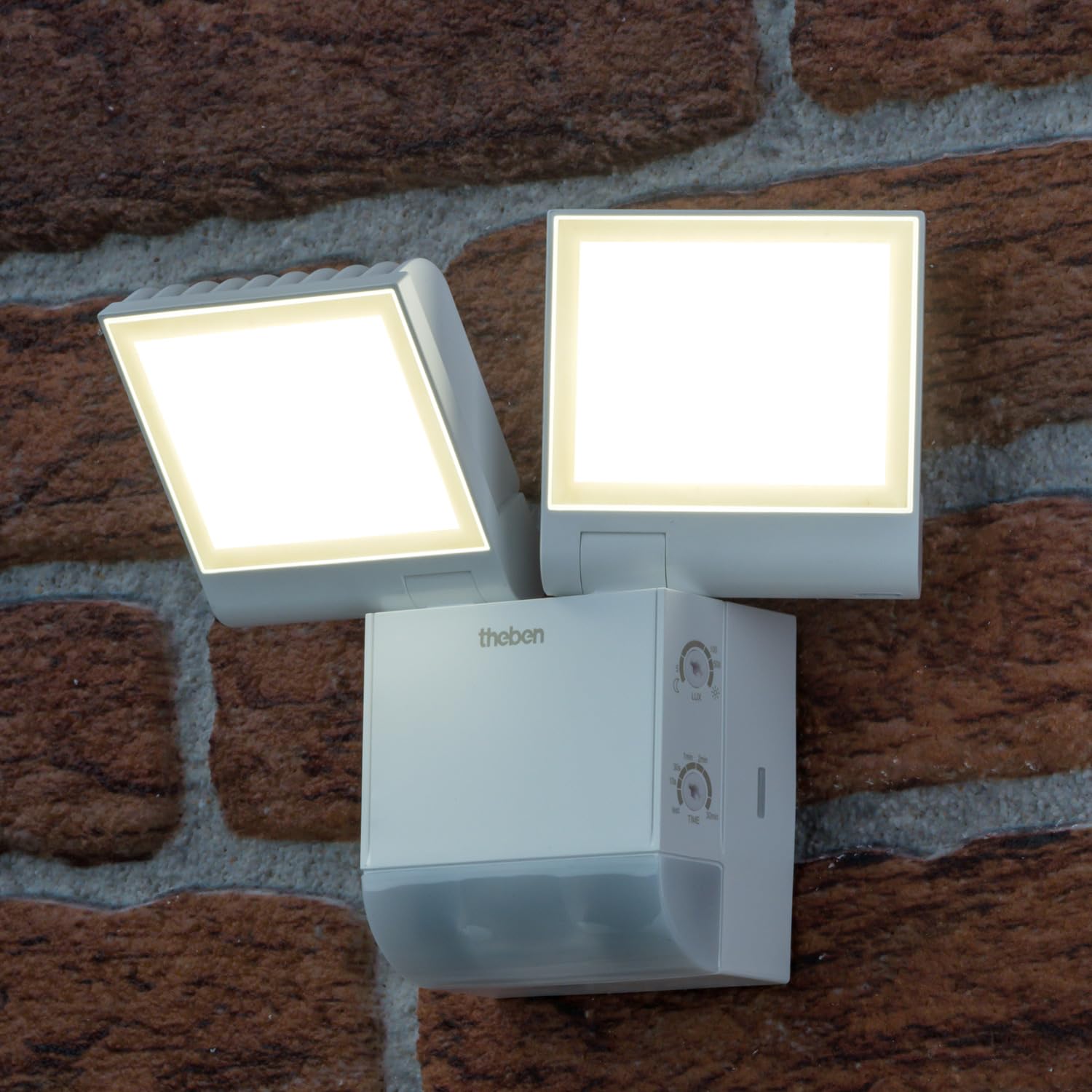 Theben theLeda S17-100 WH Projecteur LED 17W 4000K 180° 10m Blanc Détecteur de Mouvement Intégré