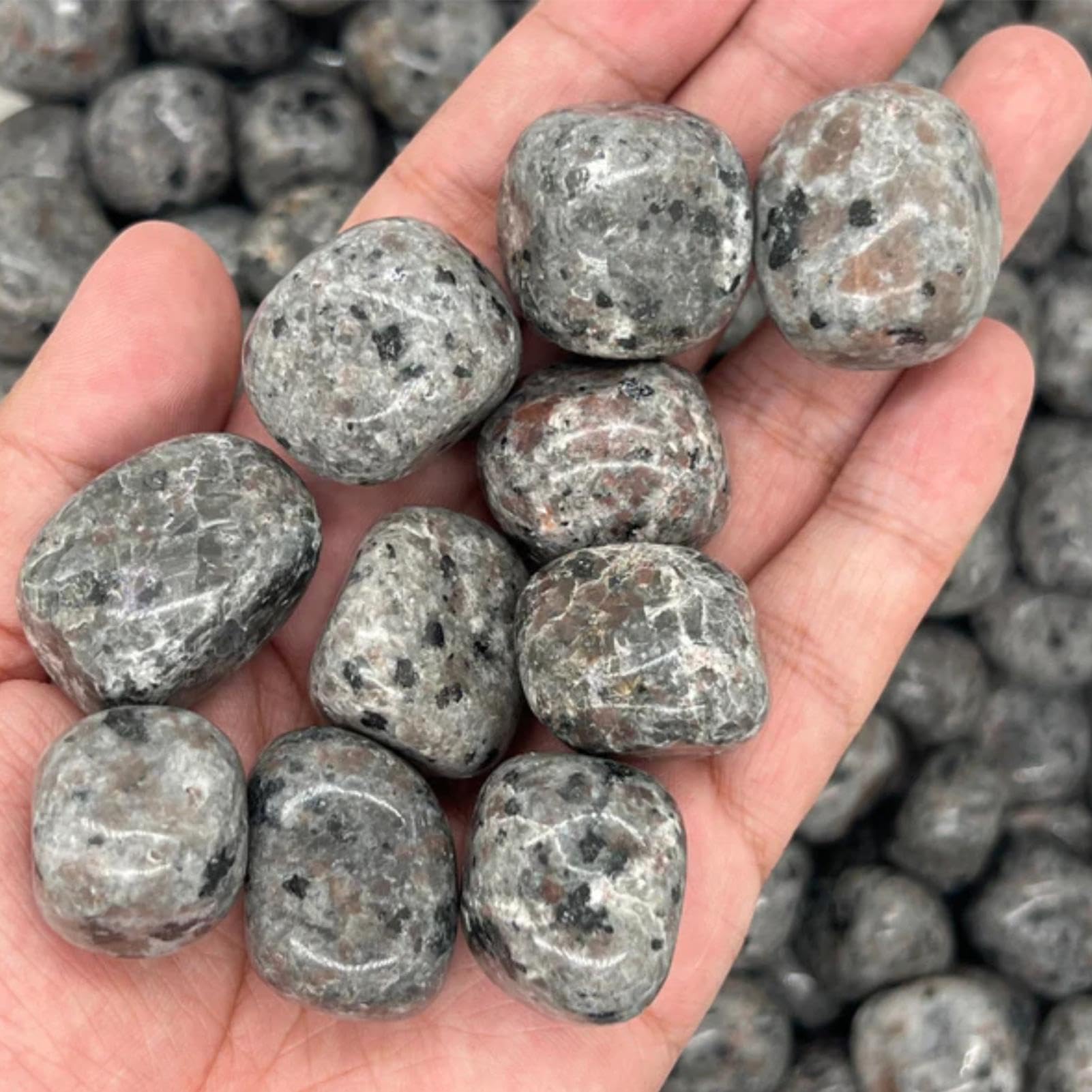 Amazon.co.jp: 生のクリスタル - 1kg 小さな火の岩 炎の石 - 宝石