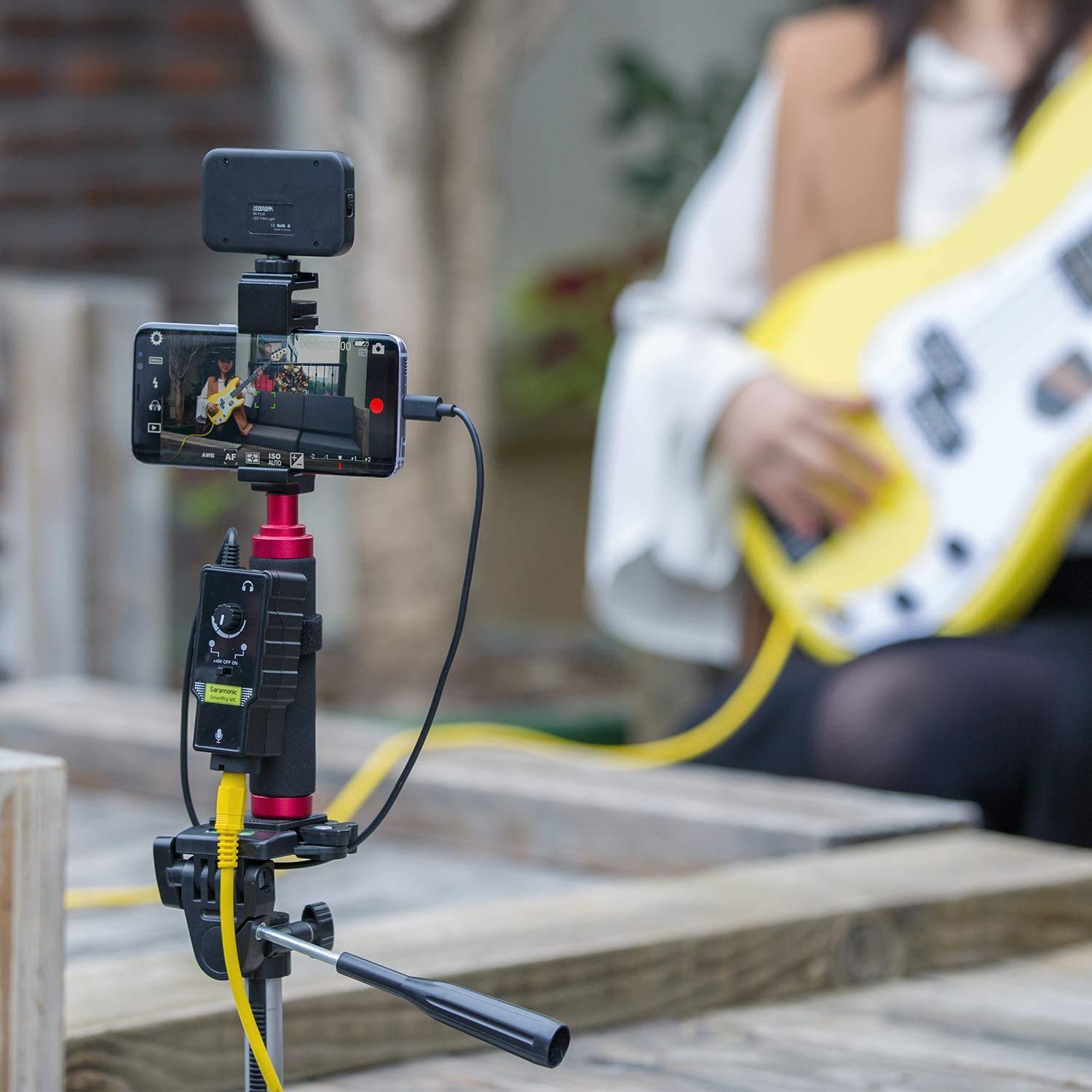 Saramonic SmartRig Di XLR Mikrofon & 6,3 mm Gitarrenschnittstelle mit Apple MFi zertifiziertem Lightning-Anschluss für iPhone, iPad, iPod, iOS Smartphones & Tablets