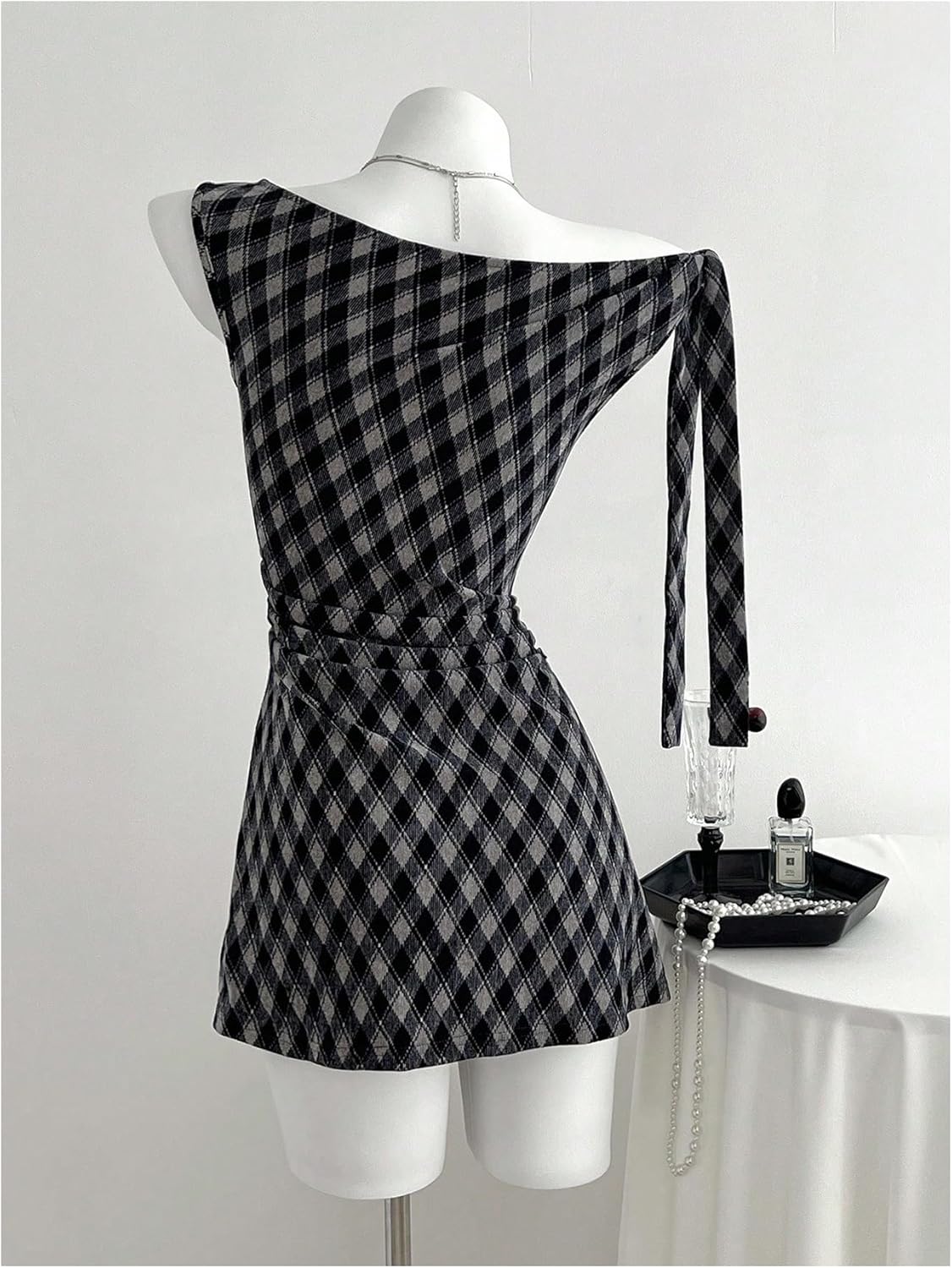 GORGLITTER Women's Plaid Mini Dress Ruched Sleeveless Date Night Wedding Guest Asymmetrical Dresses - Image 3