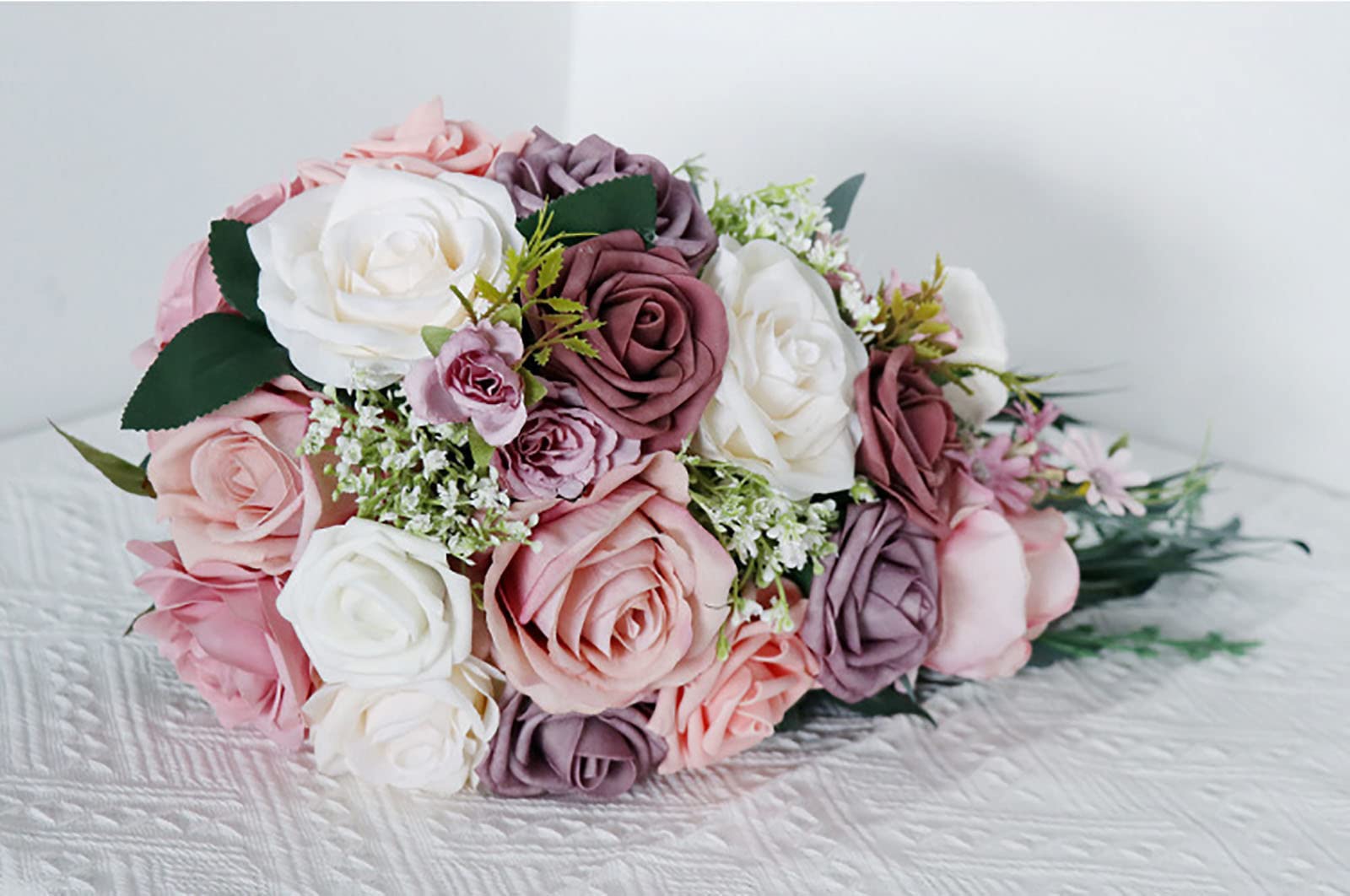 Bouquet de Fleurs artificielles, Fleurs de la mariée, Bouquets de Mariage en Forme de Goutte d'eau, Bouquet de Roses artificielles Roses et romantiques pour Anniversaire de cérémonie de Mariage