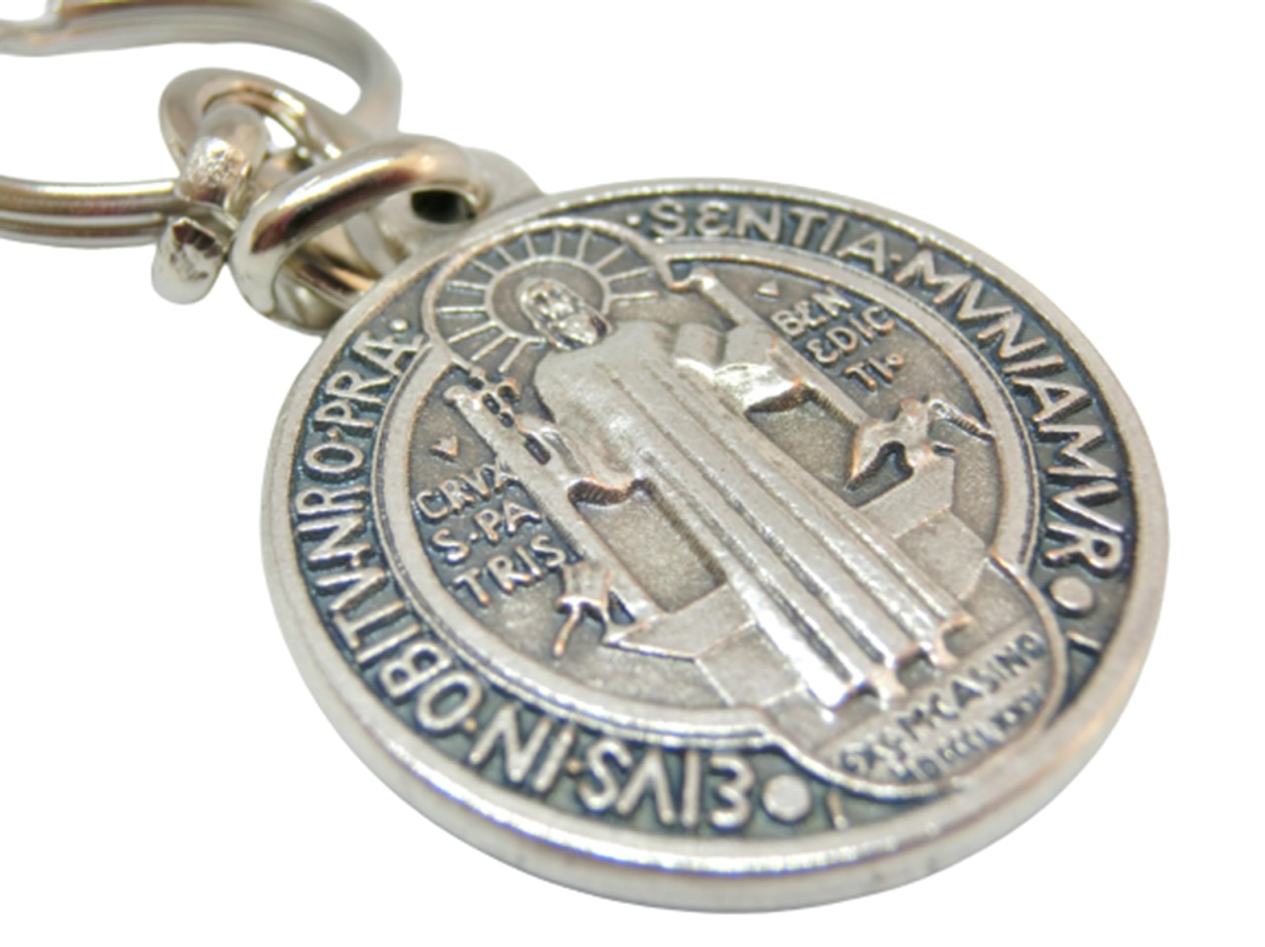 Portachiavi Con Medaglia Di San Benedetto In Acciaio Inox - Regalo Devozionale, Lunghezza 8,5 Cm