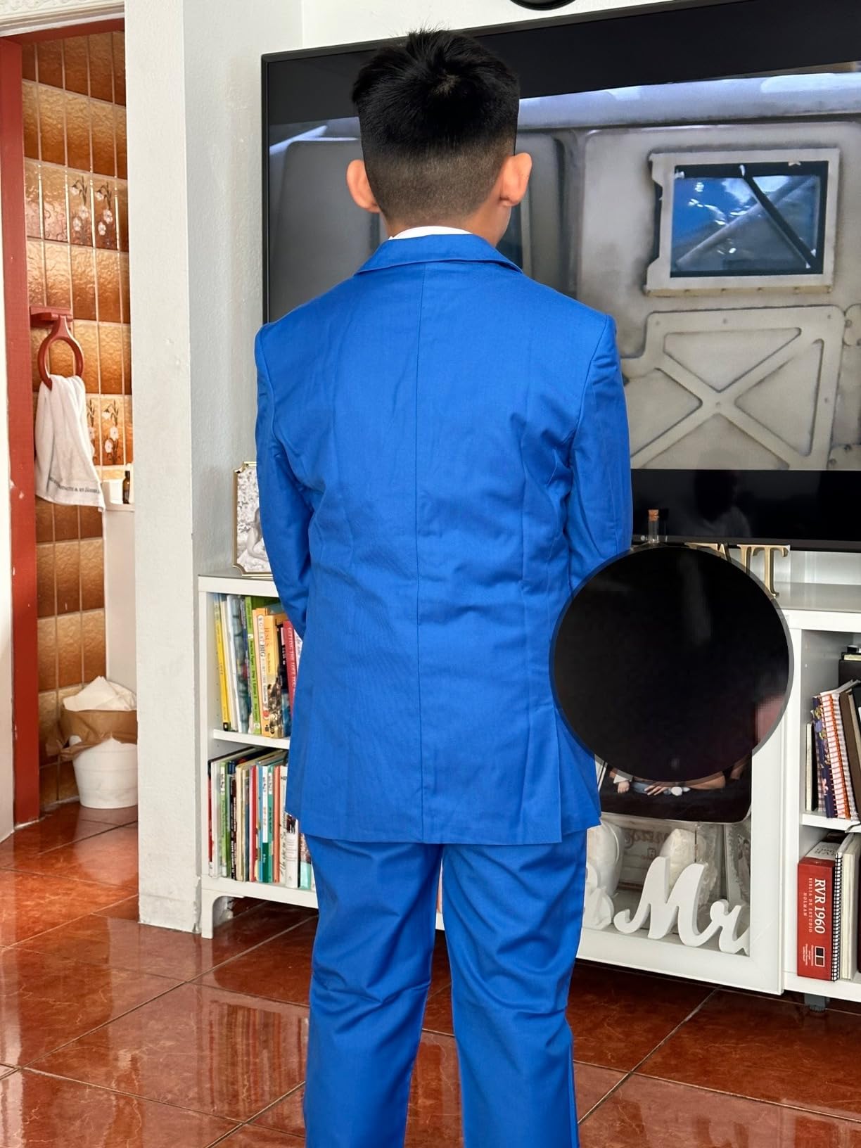 Kids suit