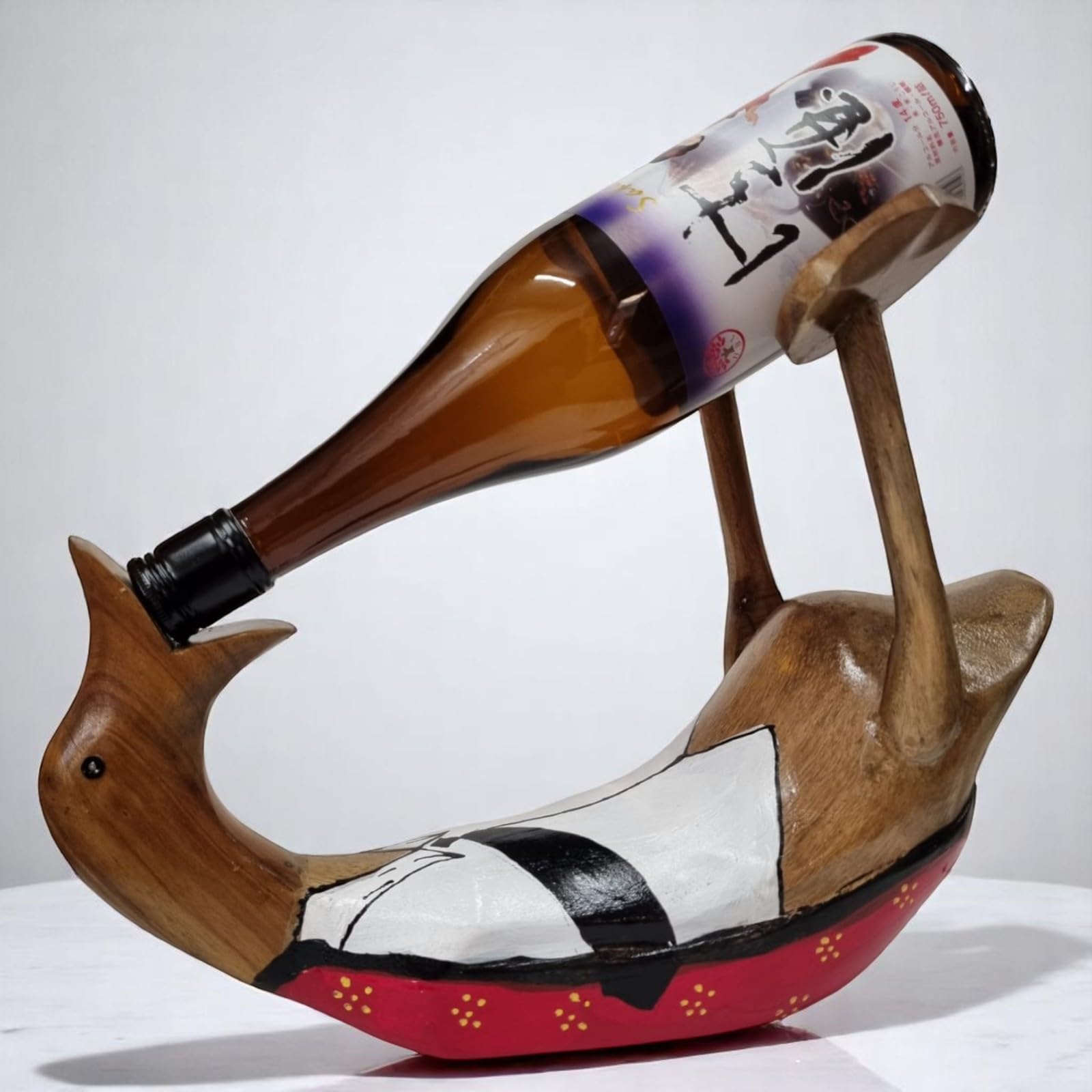 Kinaree Deko Ente Holz „Saufente Gentleman“ – Handgefertigtes Weinregal aus Holz | Flaschenhalter aus Suarholz & Bambus | Lustige Geschenkidee | Handbemalt