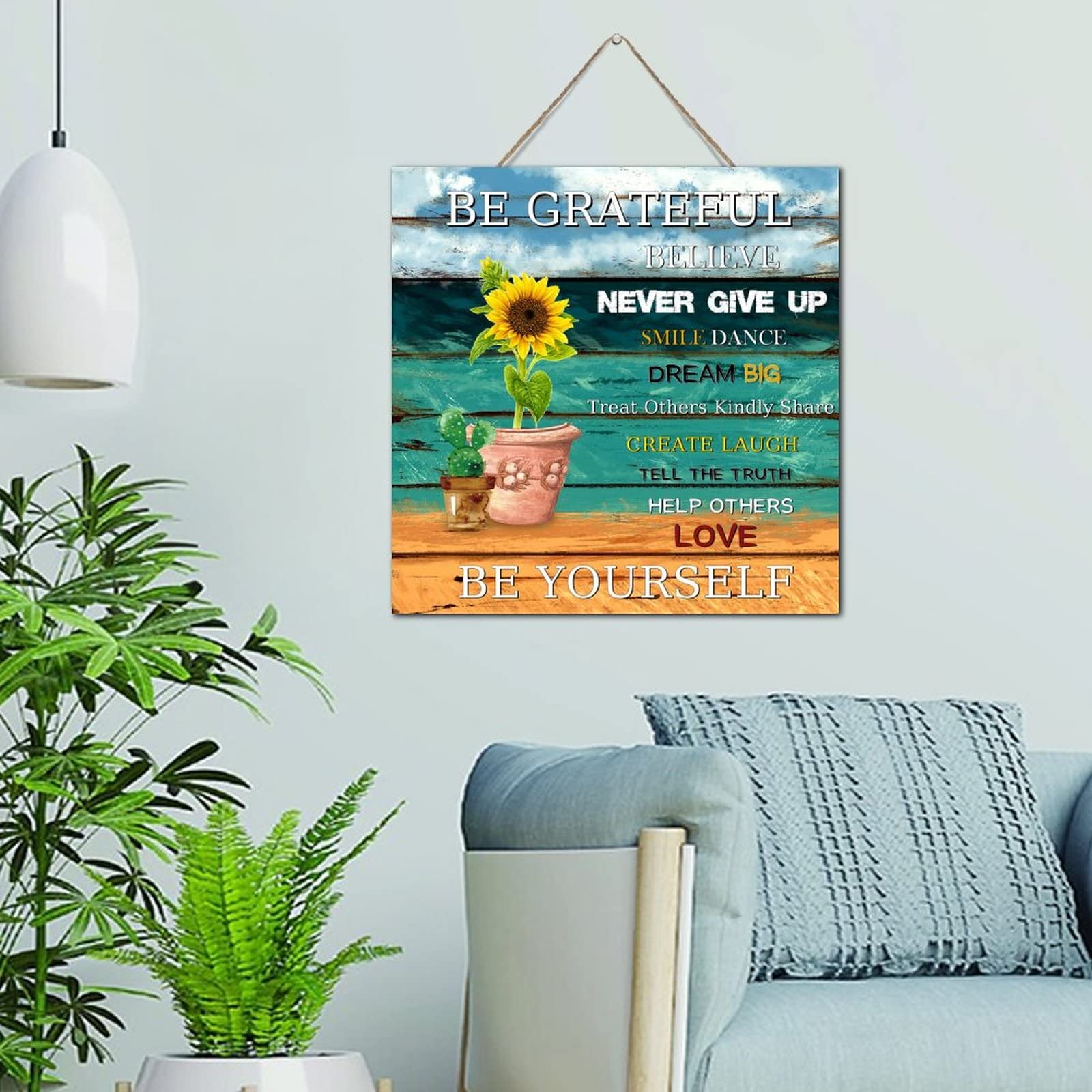 Décoration murale en bois 30 cm pour habiller un mur vide avec élégance