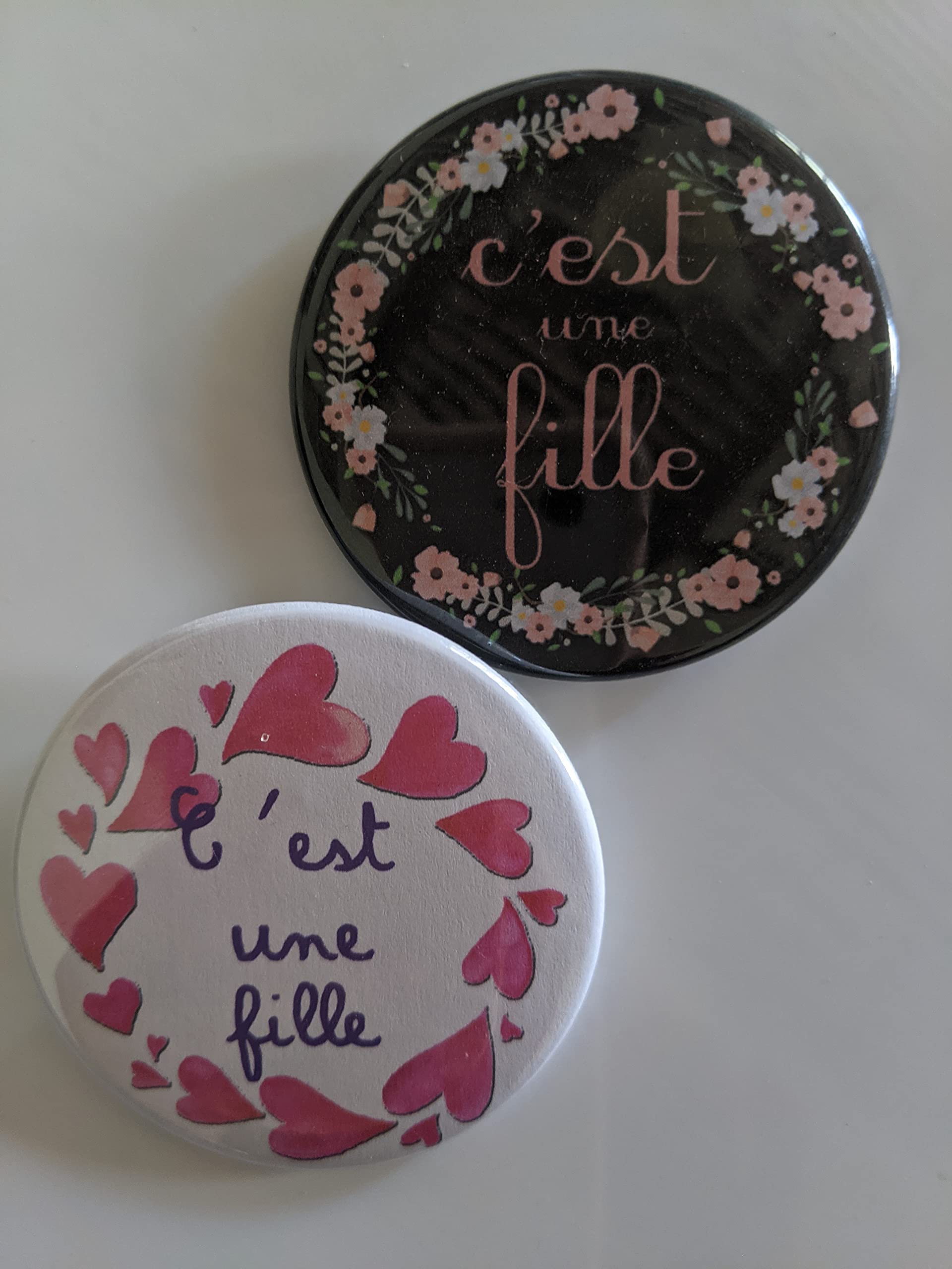 Camille 2 z'ailes E | Badge, Magnet, Miroir Mario
