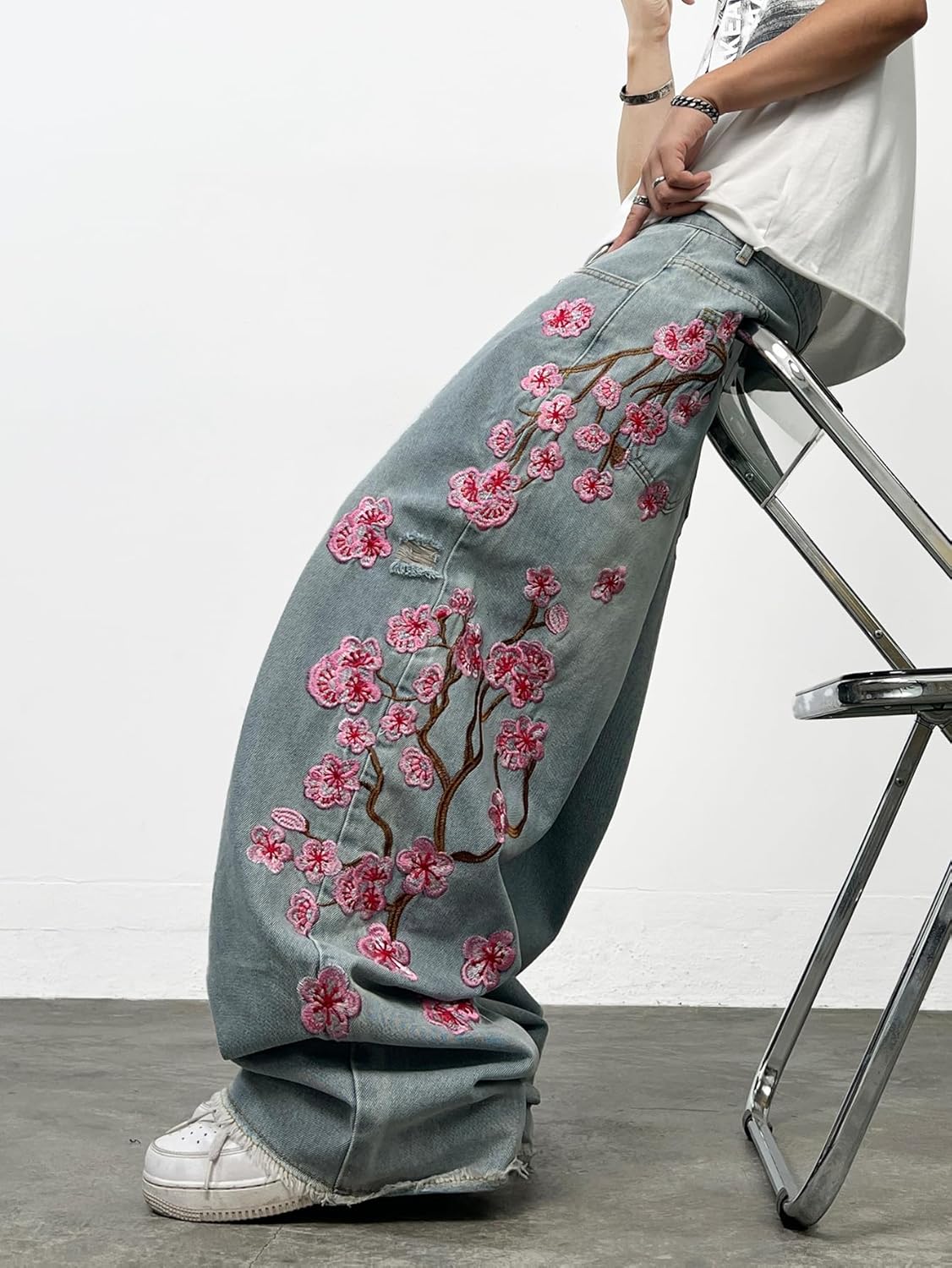 Men's Hip Hop Baggy Jeans Embroidered Wide Leg Skater Jeans Loose Fit Denim Pants Streetwear - Image 2