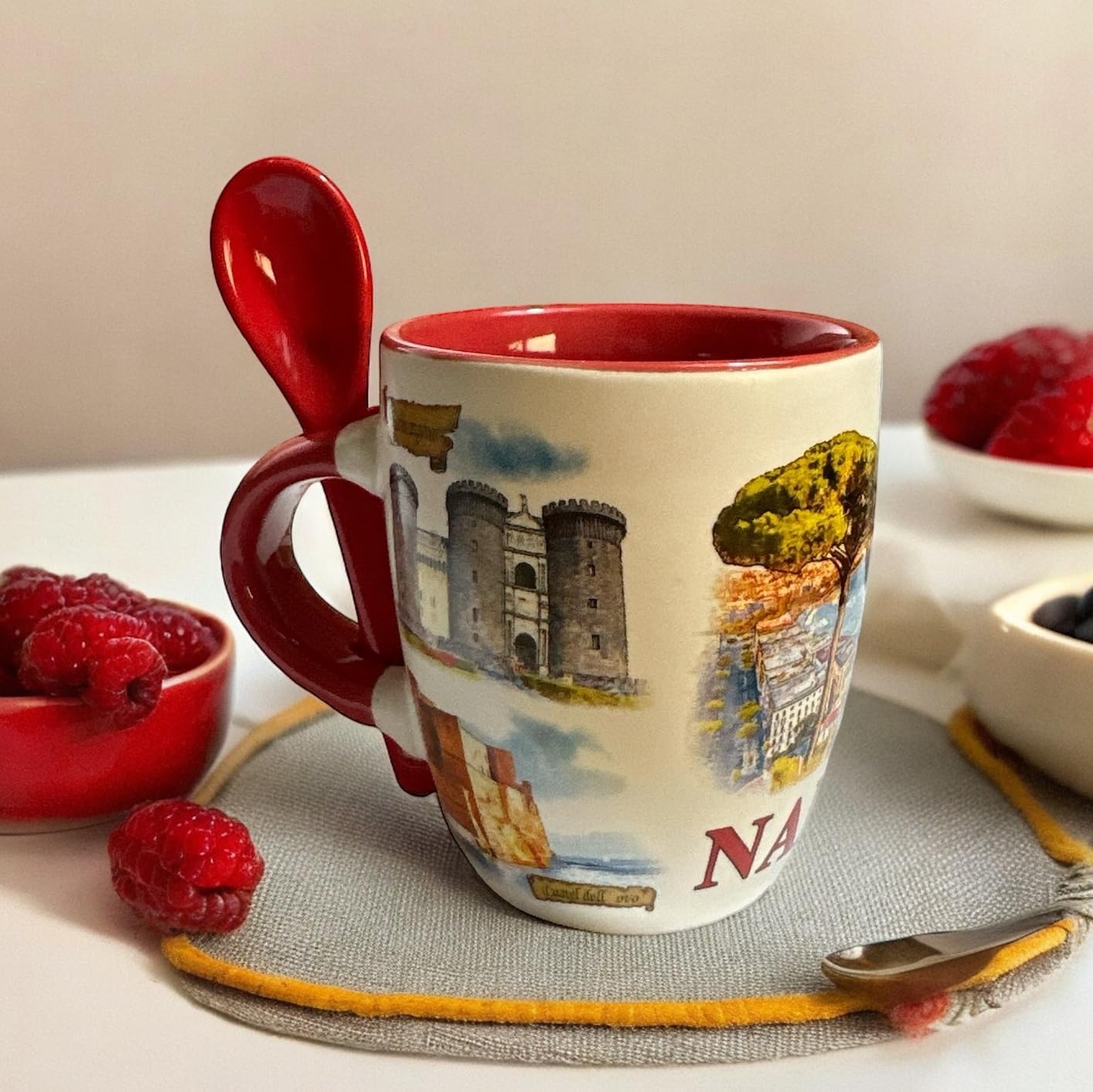 GMM Tazzina Napoli da Caffè in Ceramica con Cucchiaino, Decorativa Souvenir Stampa Napoli Capacità 70ml (7cm)
