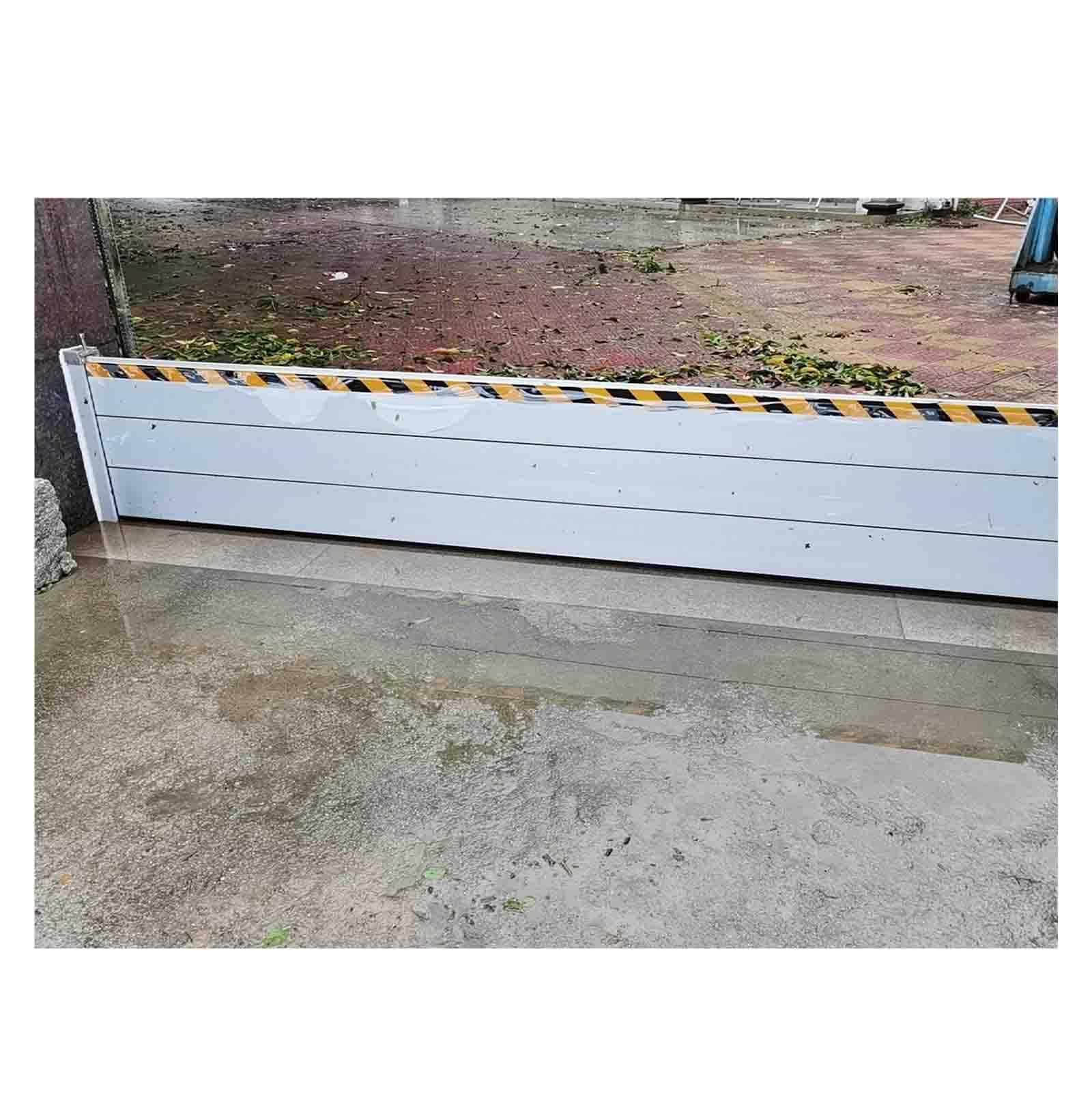 Barrière protection inondation garage extérieure aluminium amovible sous-sol H60