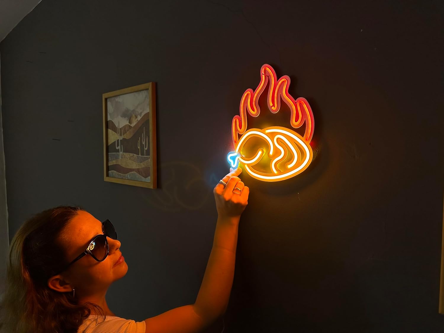 Fried Chicken Sign, Neon Metal Wall Art, Restaurant Wall Sign, Fried Chicken Wall Decor, LED Light Decor, Cafe Restaurant Wall Decor (with Remote Control)