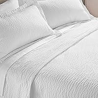 Courtyard by Marriott Queen Coverlet: Lightweight Breathable Cotton Blend Bedspread with Wash-Activated Ripple Texture, All-Season Hotel Luxury White