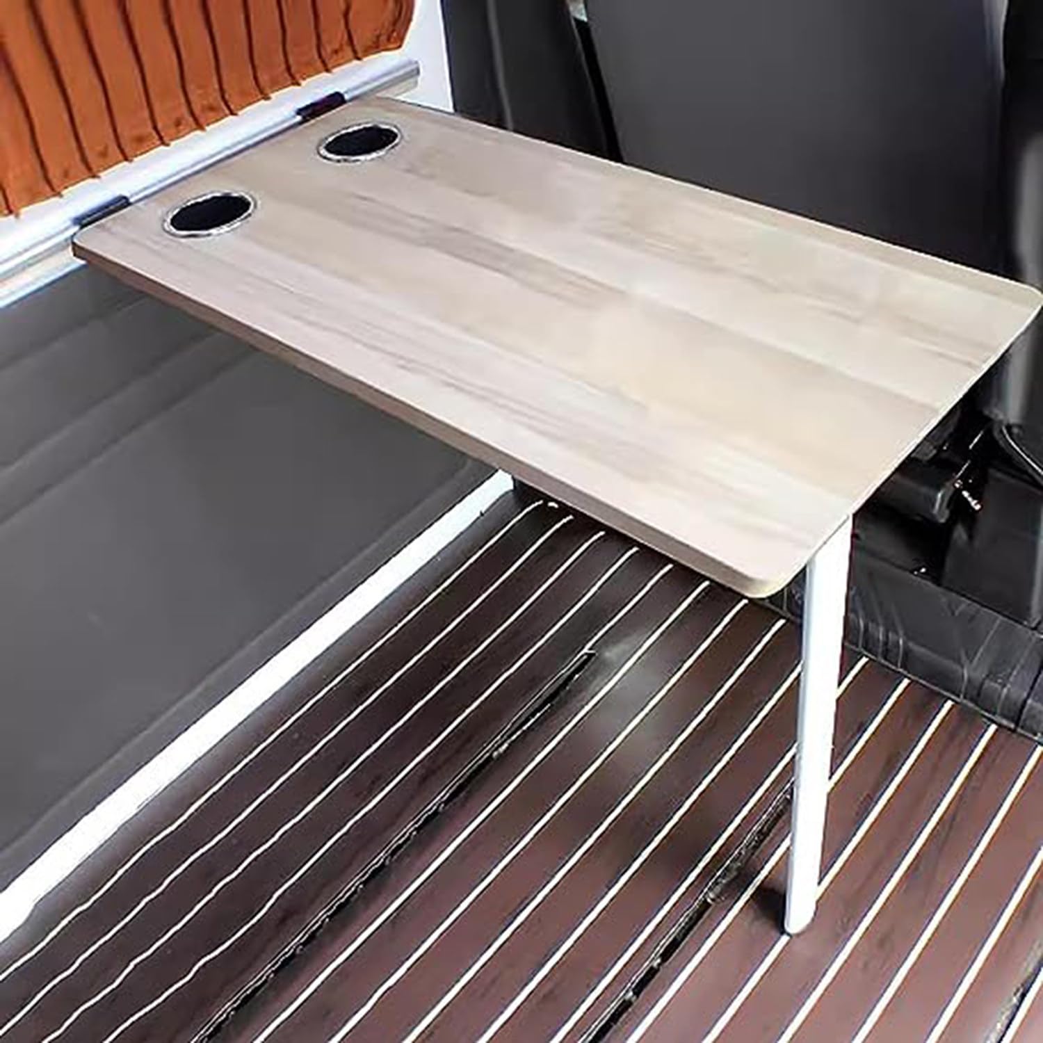 Table de pique-nique pliable pour manger confortablement en camping