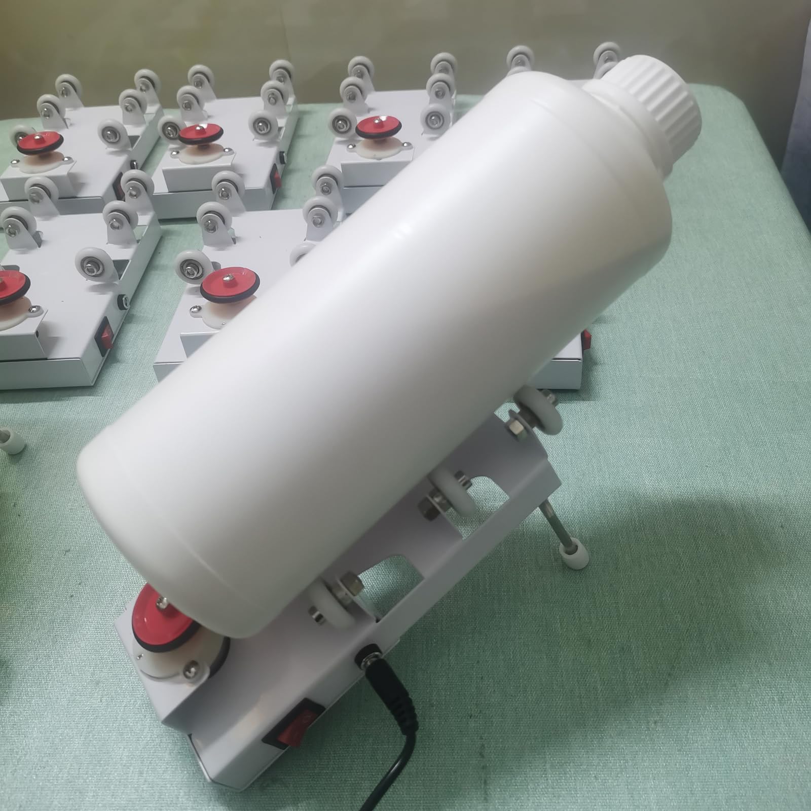 DIY Paint Shaker, Agitador De Pintura del Modelo De Mezclador Vortex, Puede Contener 1 Botella De Tinta 1l (Incluidas 500 Ml De Botellas Pequeñas), para Botellas De Tinta Cilíndricas, Pintura