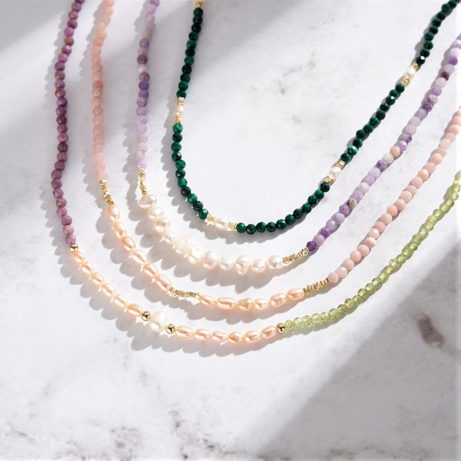 Perlenkette Damen Naturstein & Perlen Halskette Kurz Choker Kette Verstellbare Perlen Pearl Necklace Retro Stil Kostüm Zubehör Silber Schmuck Geschenk für Damen Mädchen