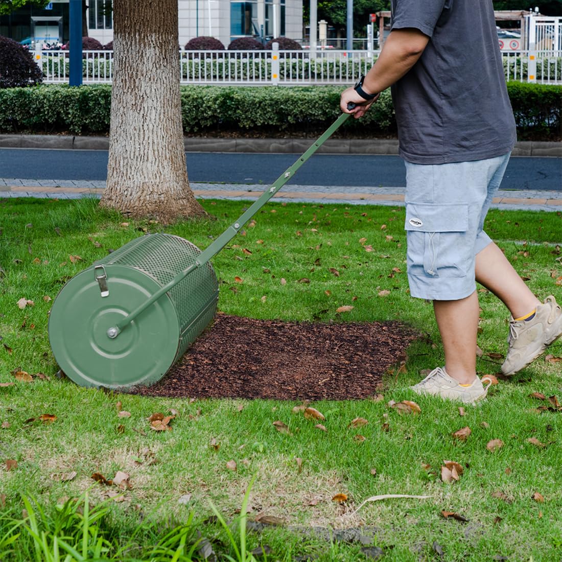 Esparcidor De Compostaje De 75 L con Asa,con Bloqueo Lateral para Esparcir Fertilizante,Multiusos, Red De Metal, Esparcidor De Abono, Rodillo De Semillas, Esparcidor De Semillas, Color Verde