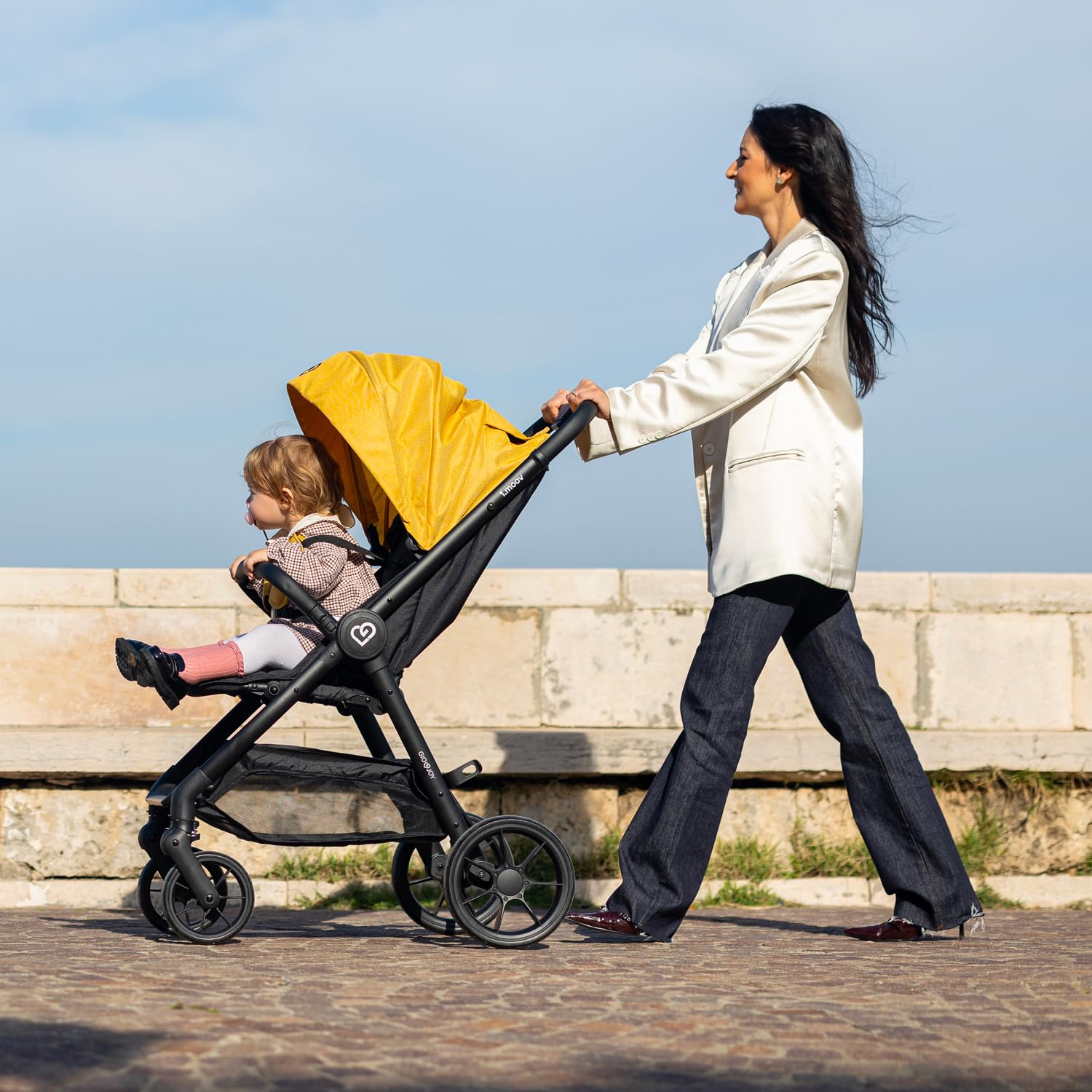 Moov Passeggino Leggero Nero Compatto Ruote Ammortizzate