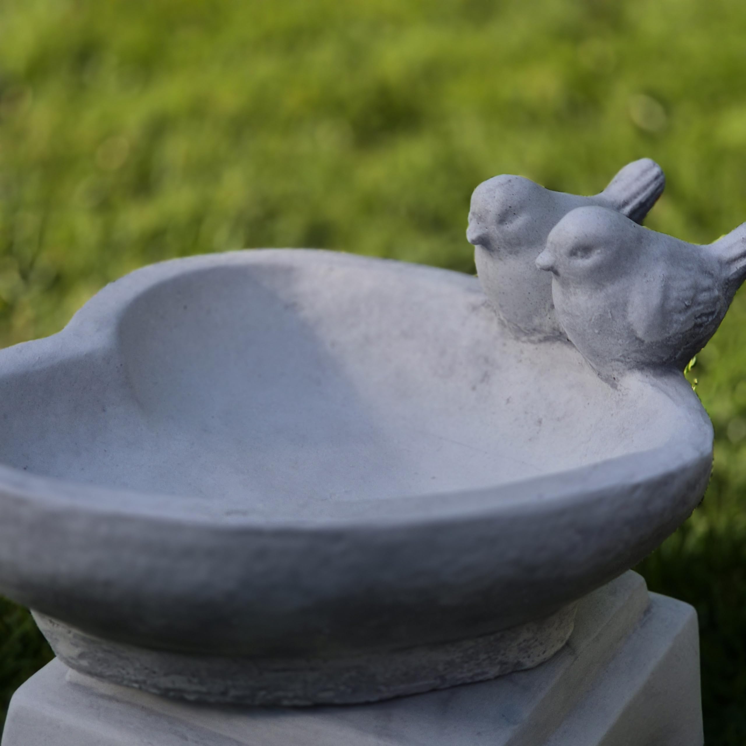 FABRIQ Vogeltränke Stein 3 kg – 3 kg – Durchmesser ca. 20 cm – Massiver Steinguss Wetterfest & frostfest bis −30 °C Gartendeko Premium