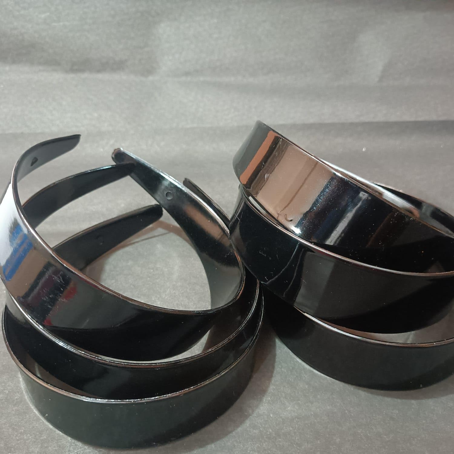Glam Shopperz Wide Plastic Headbands, Black Chrome Finish, 4 Inch Pack of 12-image-31