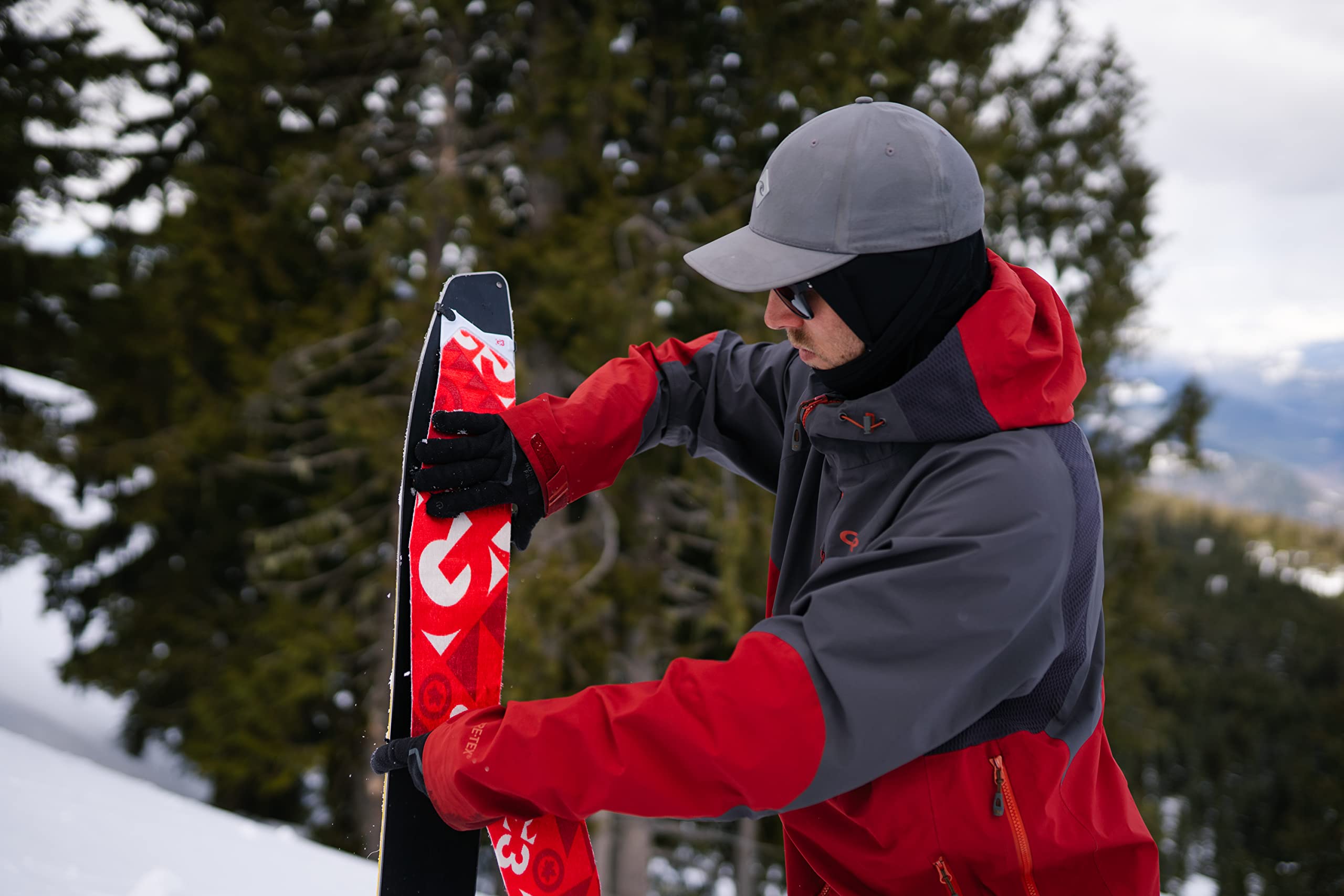 G3 GENUINE GUIDE GEAR Splitboard+ Universal Climbing Skins, Skins Backcountry Splitboard, Grip universale per tutte le condizioni di neve, Made in Canada, 2022