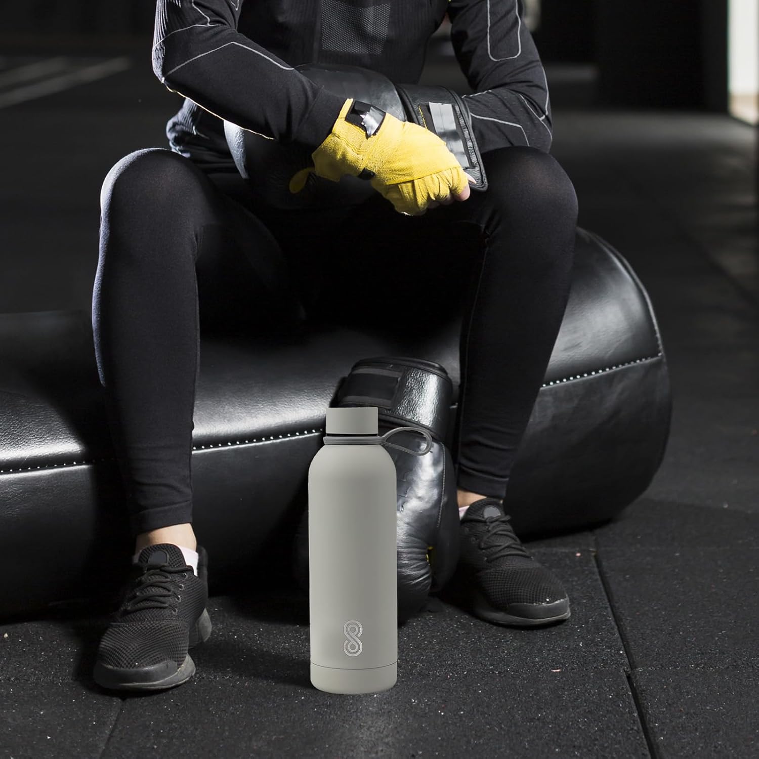 HOME ARCHIVE Water Bottle 25 Oz Stainless Steel Double Wall & Vacuum Insulated Sports Water Bottle Keep Cold for Upto 15 Hours and Hot for Upto 12 Hours (Gray)
