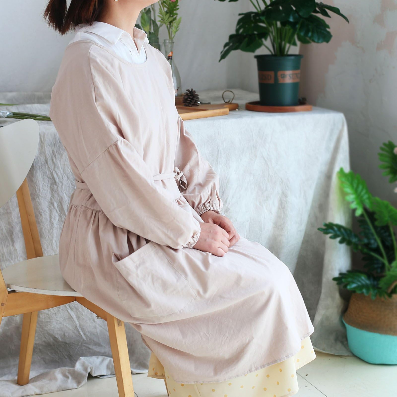Langärmelige Schürzen für Damen Wasserabweisend Verstellbar, mit Taschen, ideal zum Malen, Backen und Gärtnern